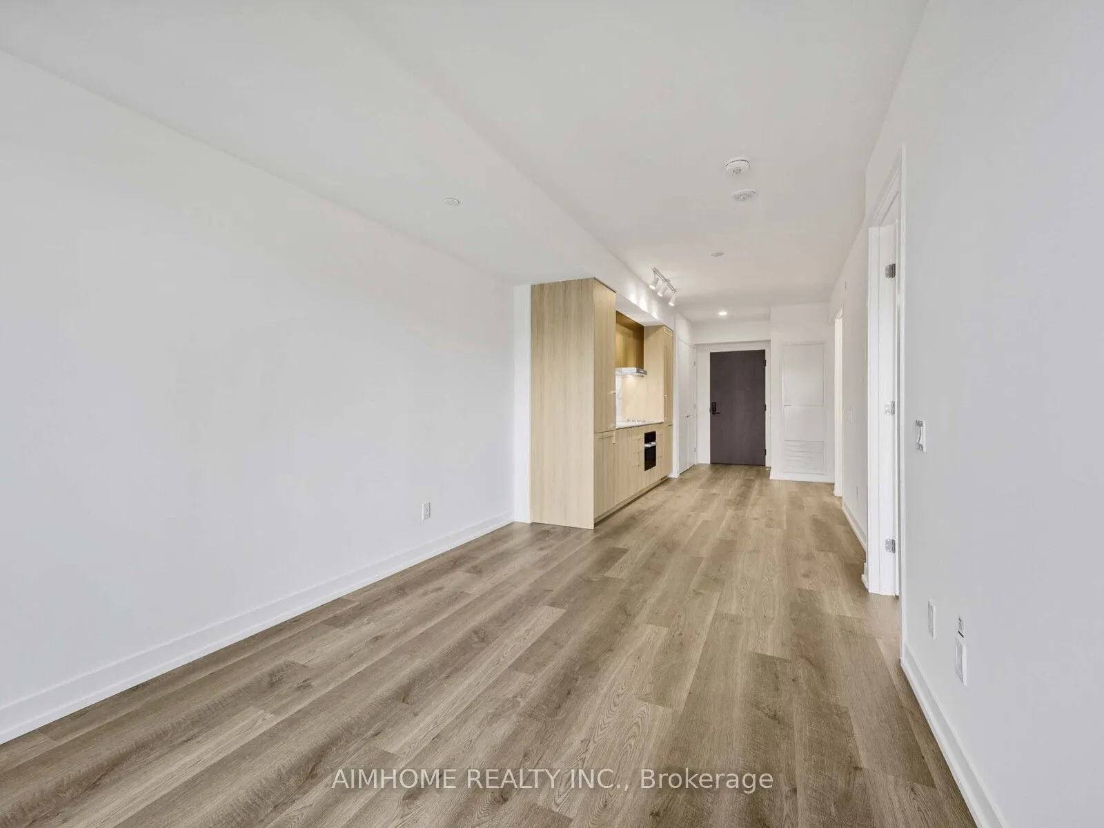 771 yonge Street, #1901