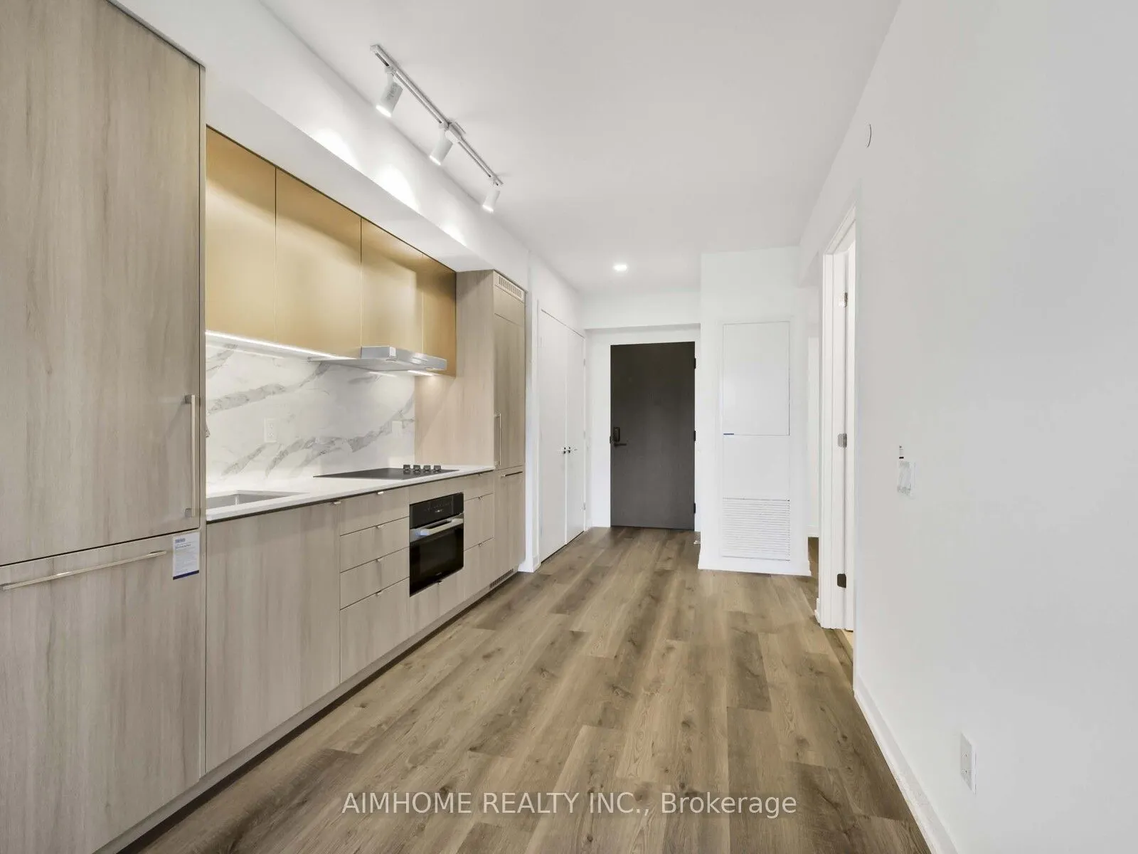 771 yonge Street, #1901