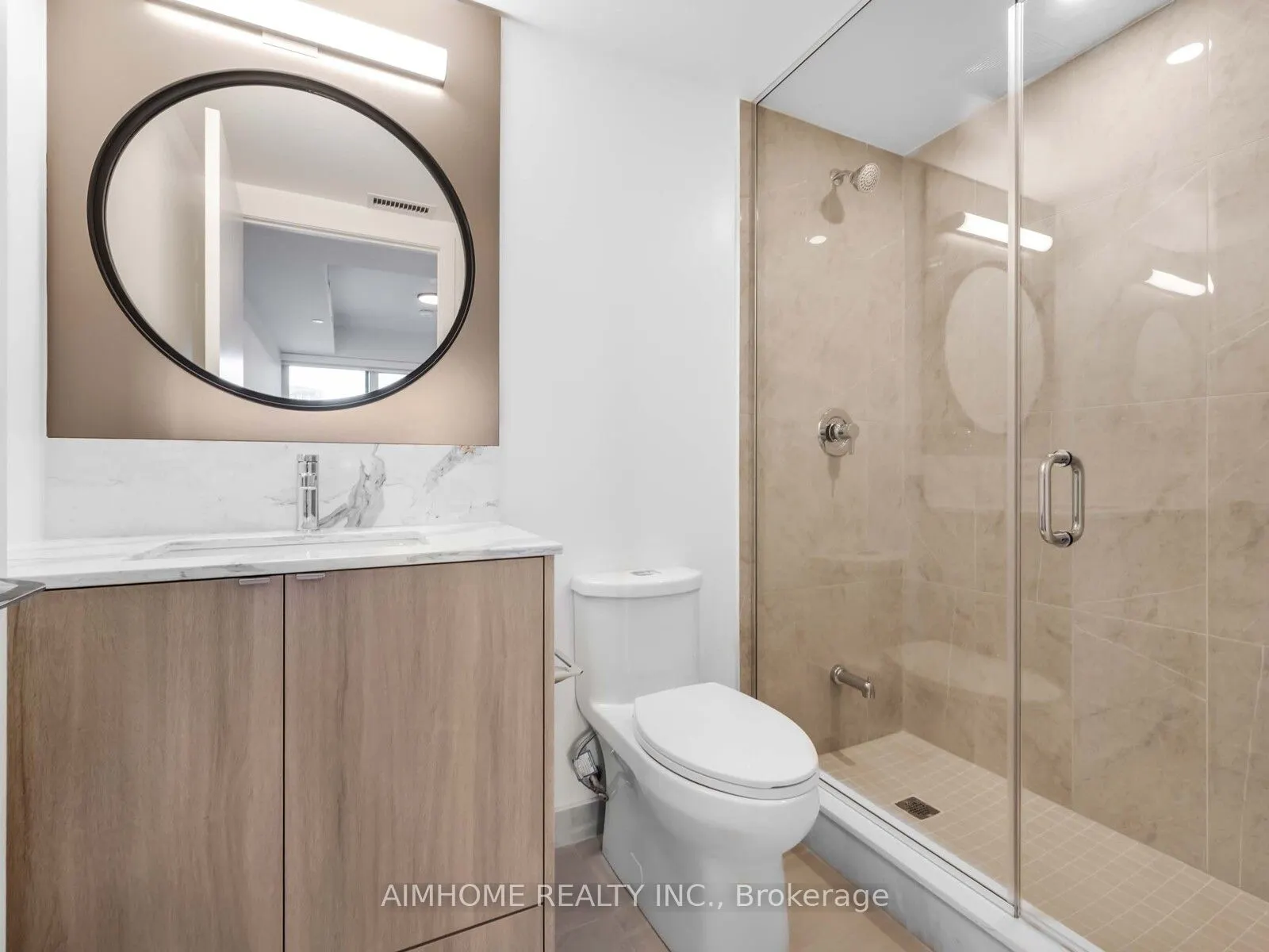 771 yonge Street, #1901