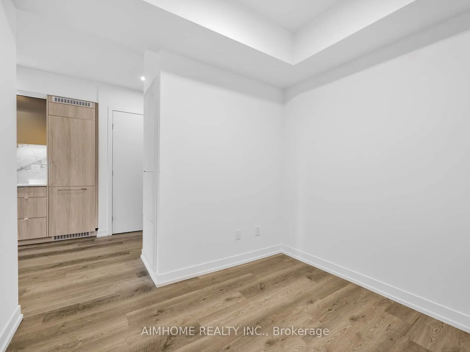 771 yonge Street, #1901