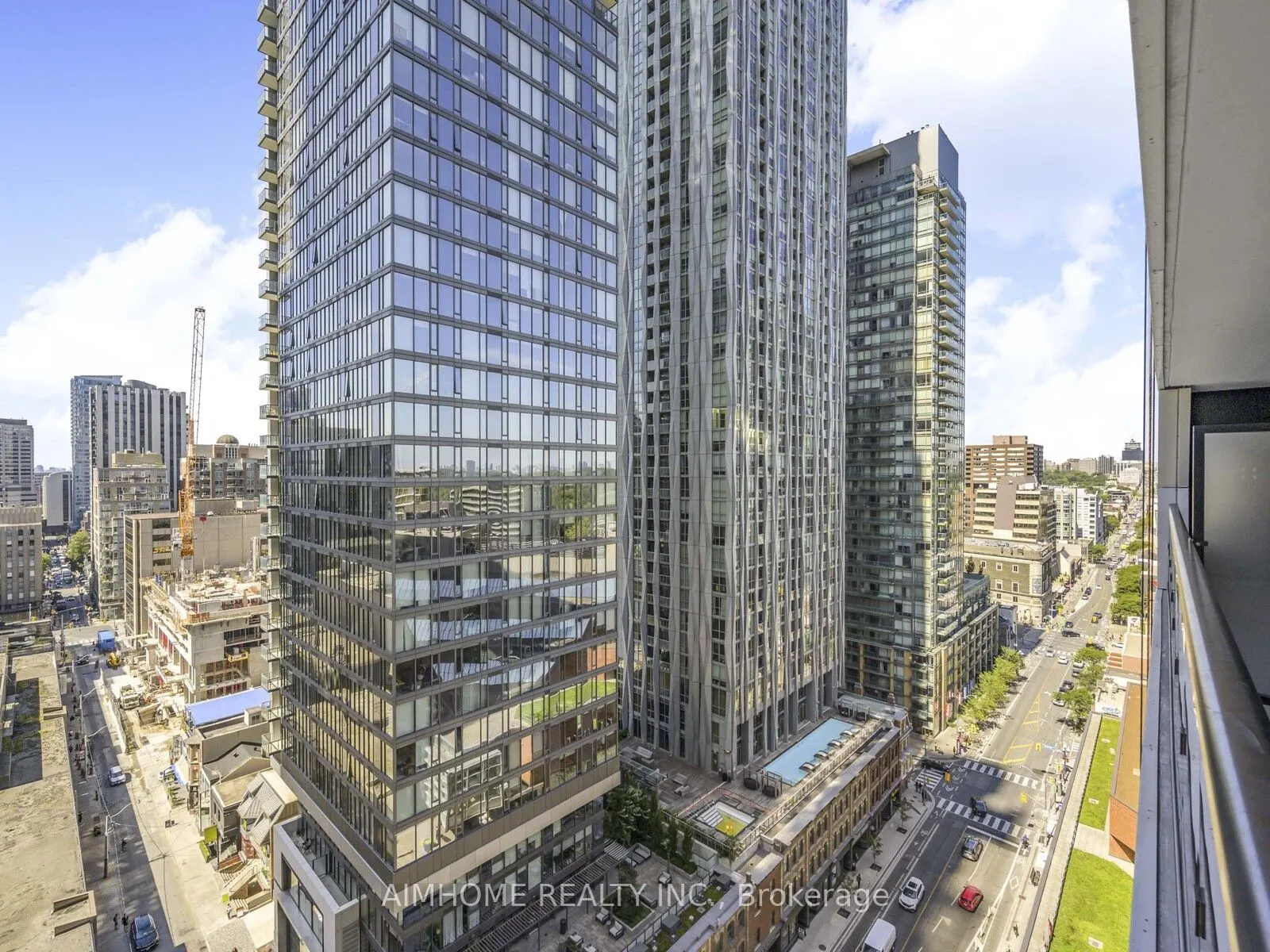 771 yonge Street, #1901
