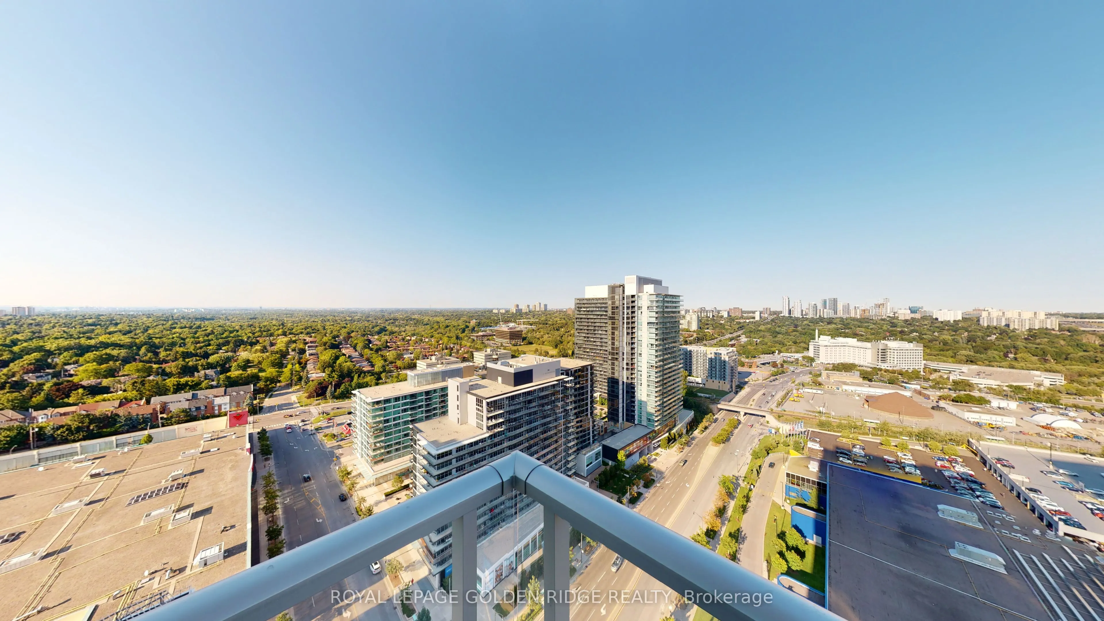 121 Mcmahon Drive, #2901