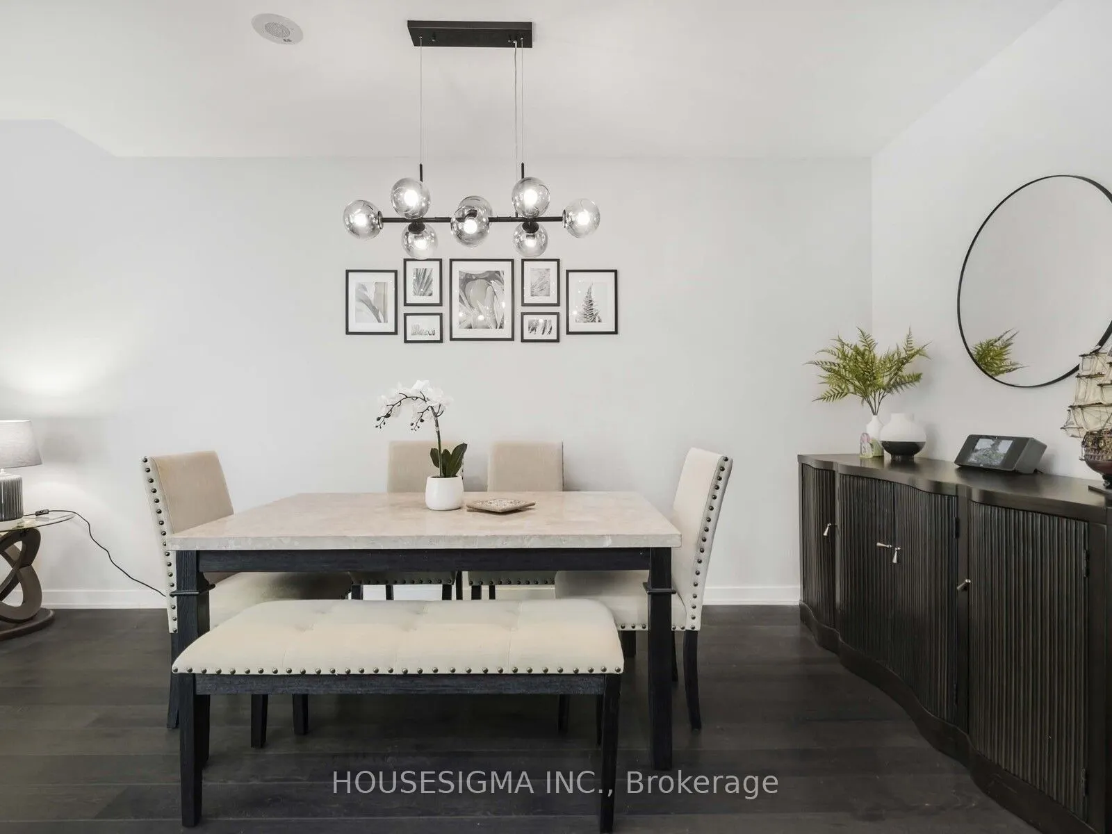32 Bruyers Mews, #TH03