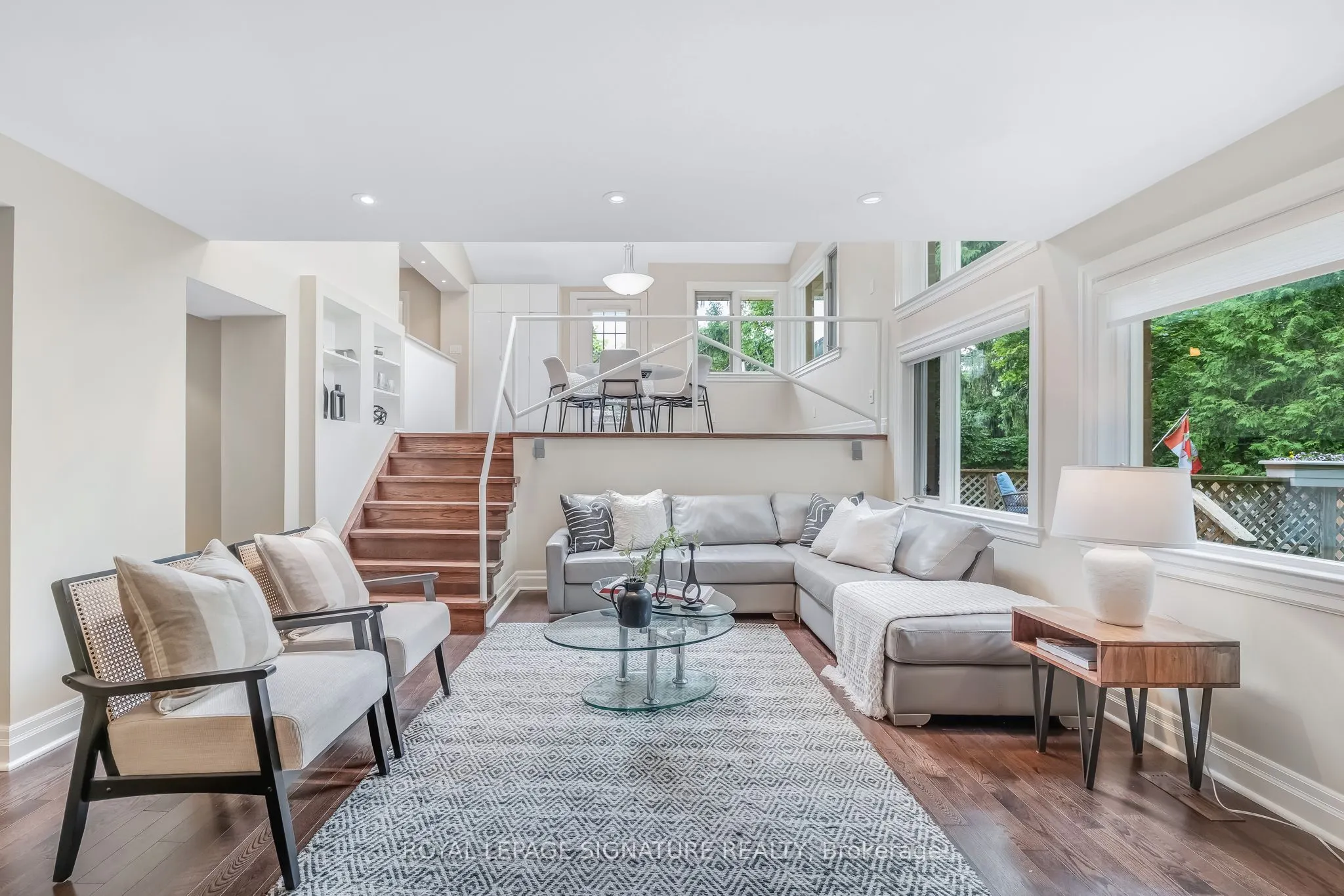 16 Revcoe Drive