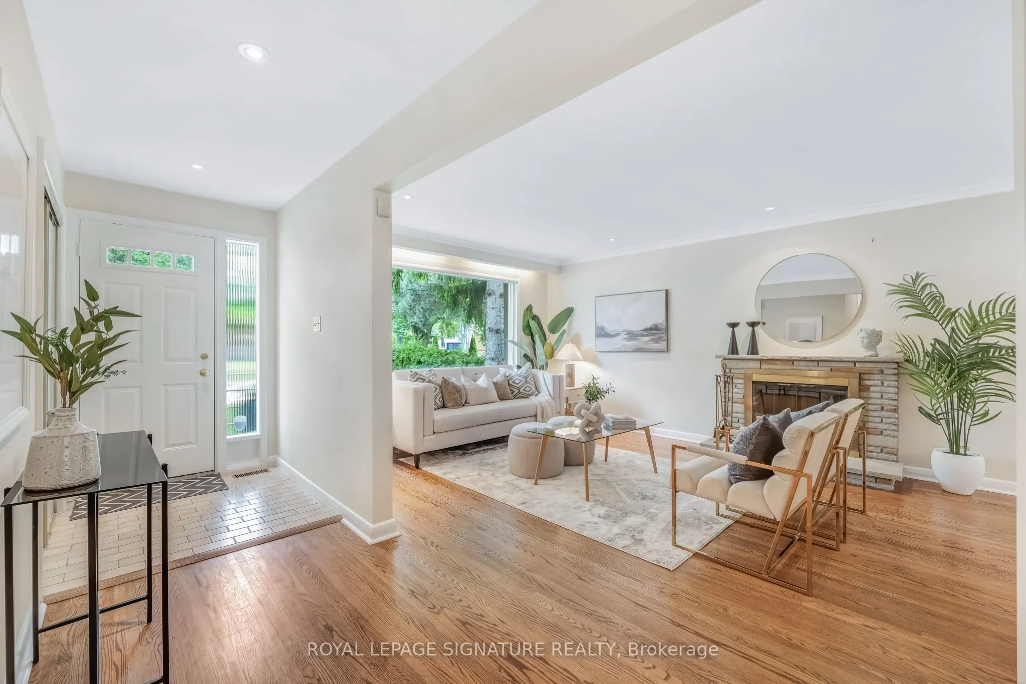 16 Revcoe Drive