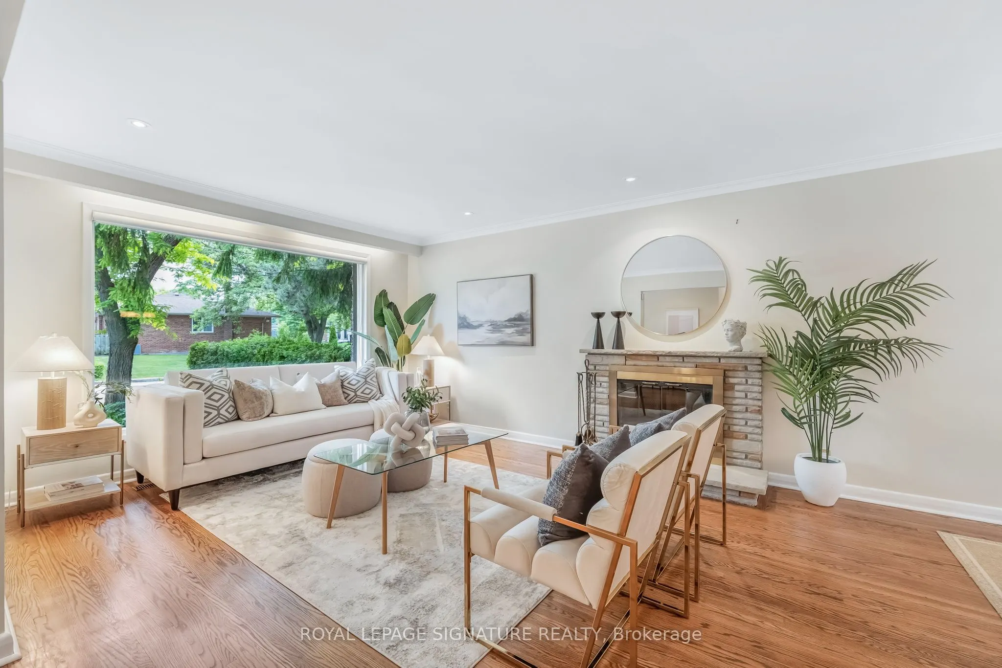 16 Revcoe Drive
