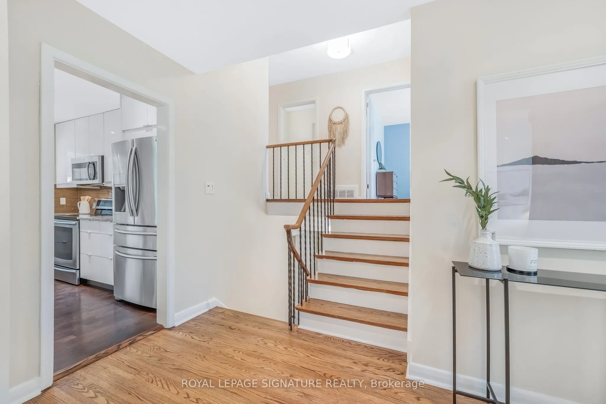16 Revcoe Drive