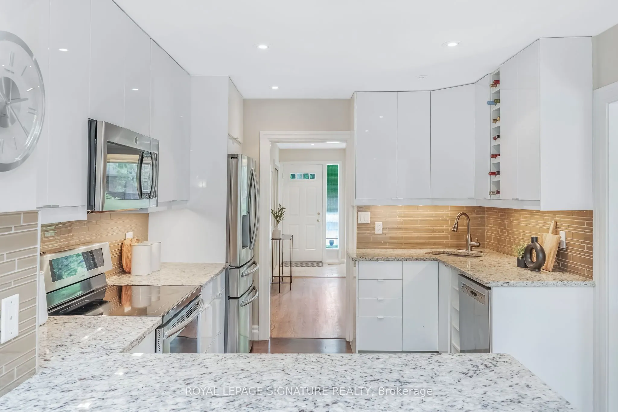 16 Revcoe Drive