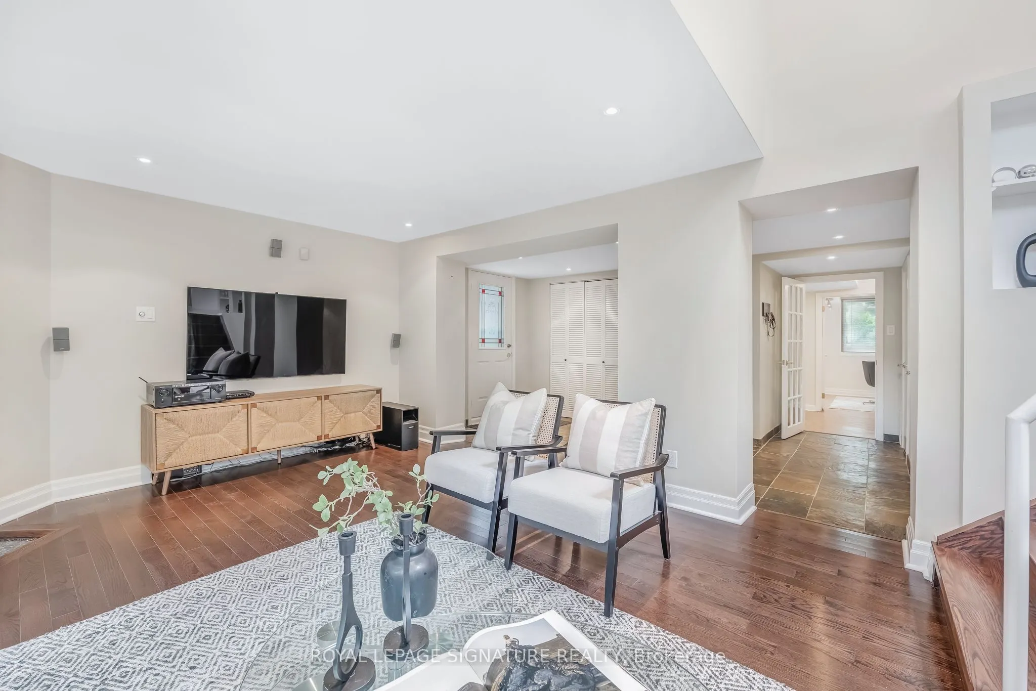 16 Revcoe Drive