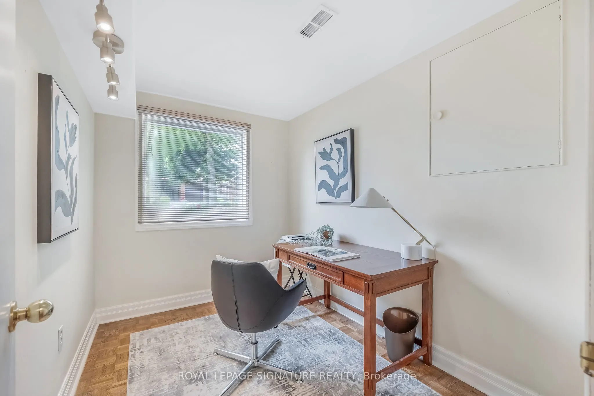 16 Revcoe Drive