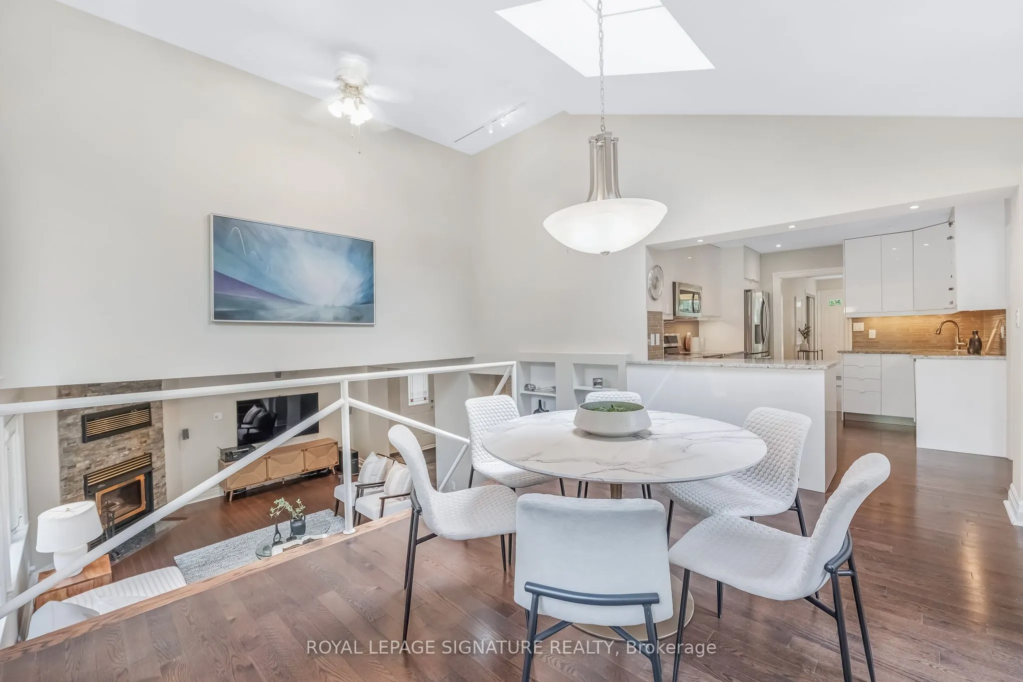 16 Revcoe Drive