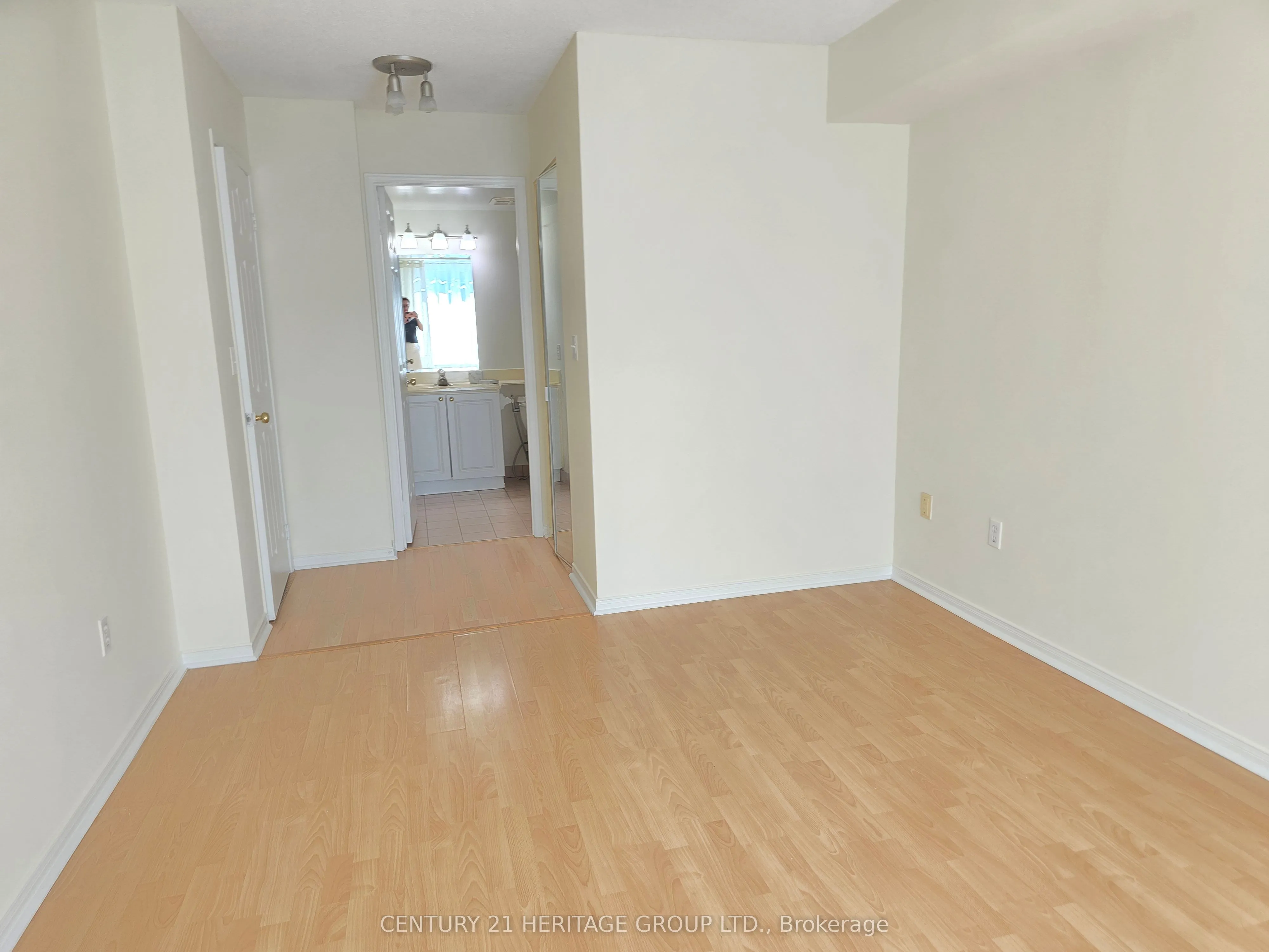 8 Pemberton Avenue, #1202