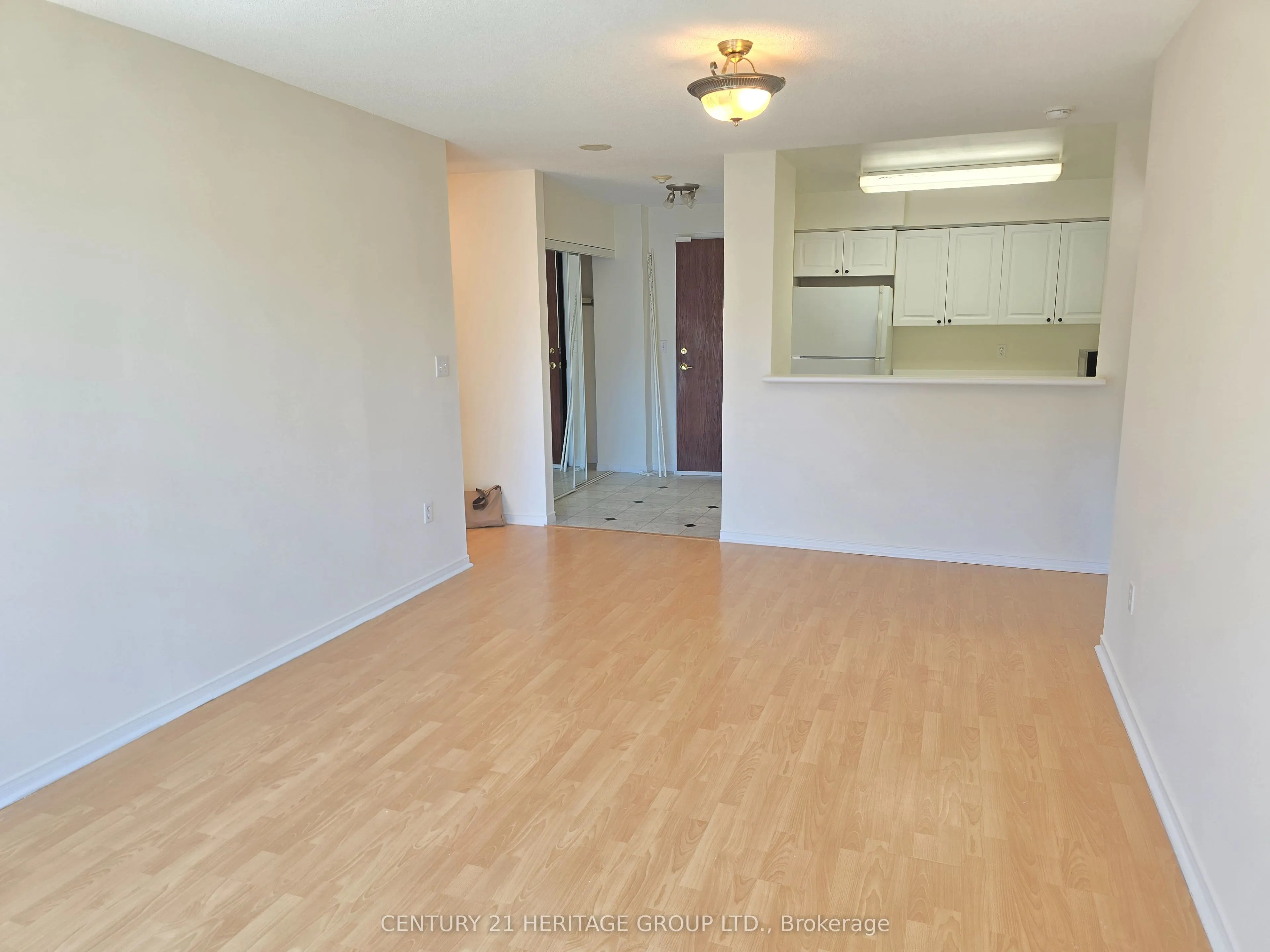 8 Pemberton Avenue, #1202