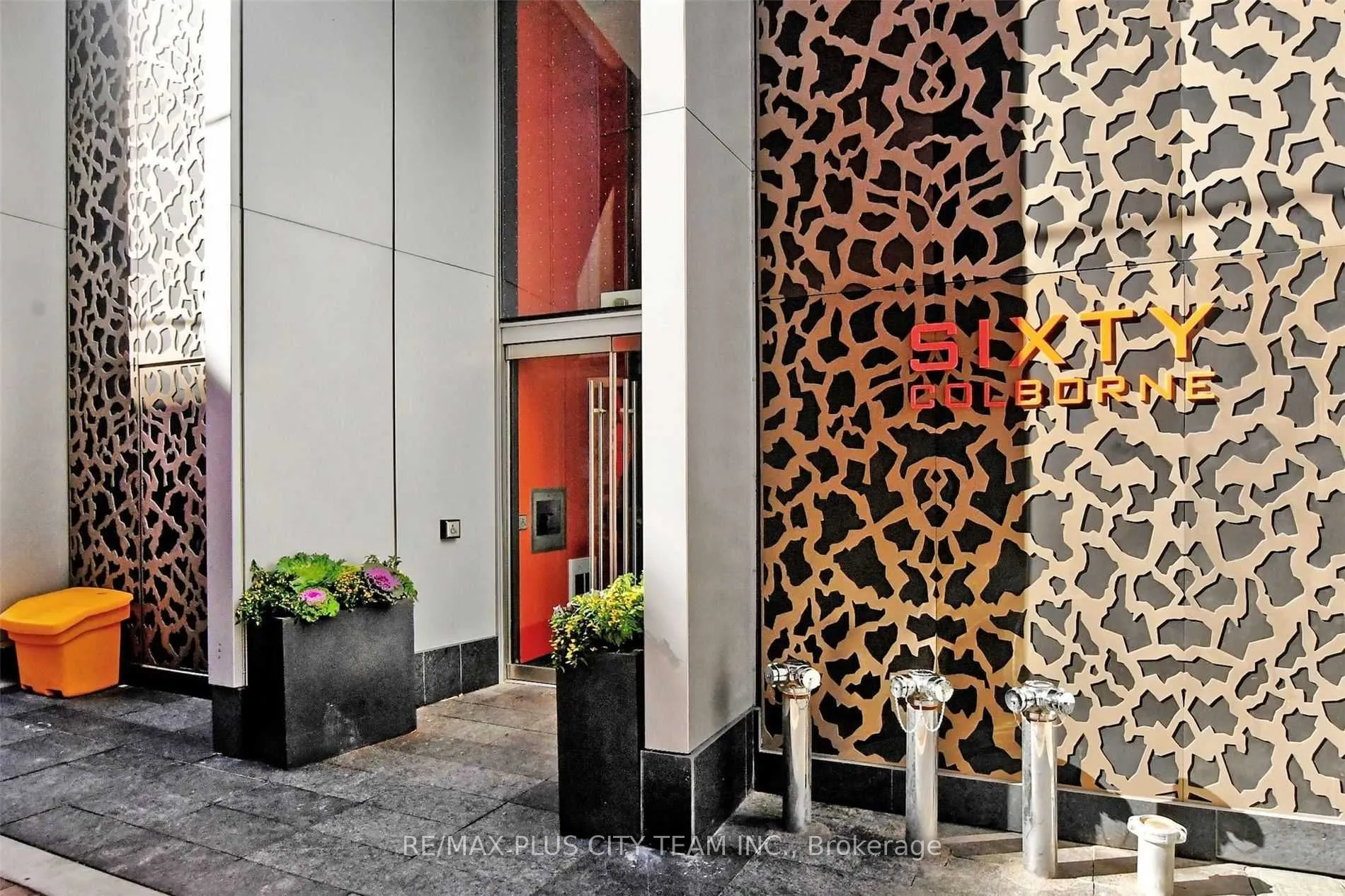 60 Colborne Street, #201