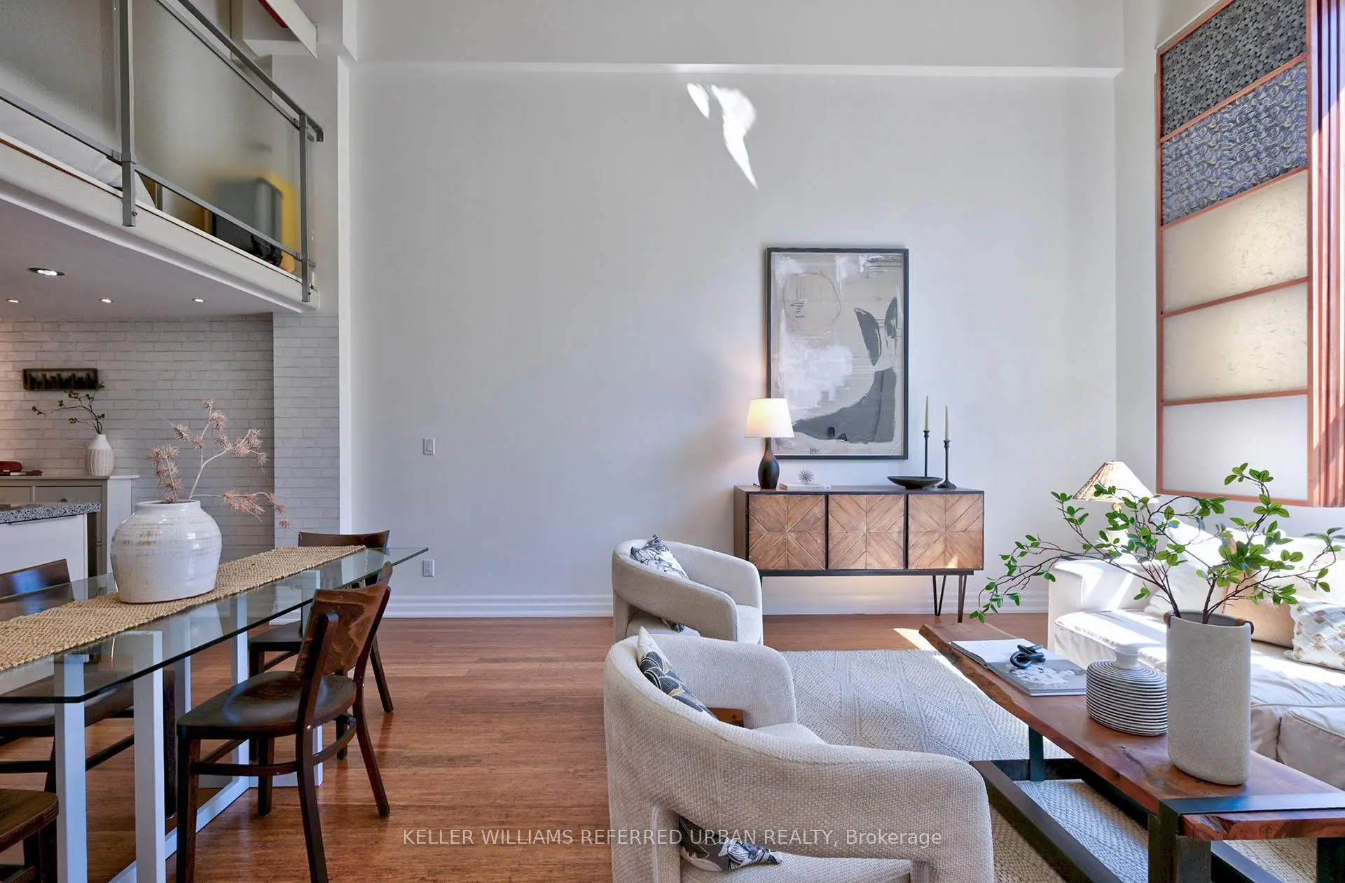 160 Baldwin Street, #209