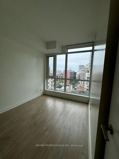 199 Richmond Street W, #1102