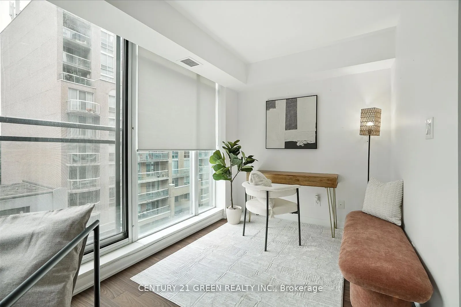 205 Frederick Street, #508