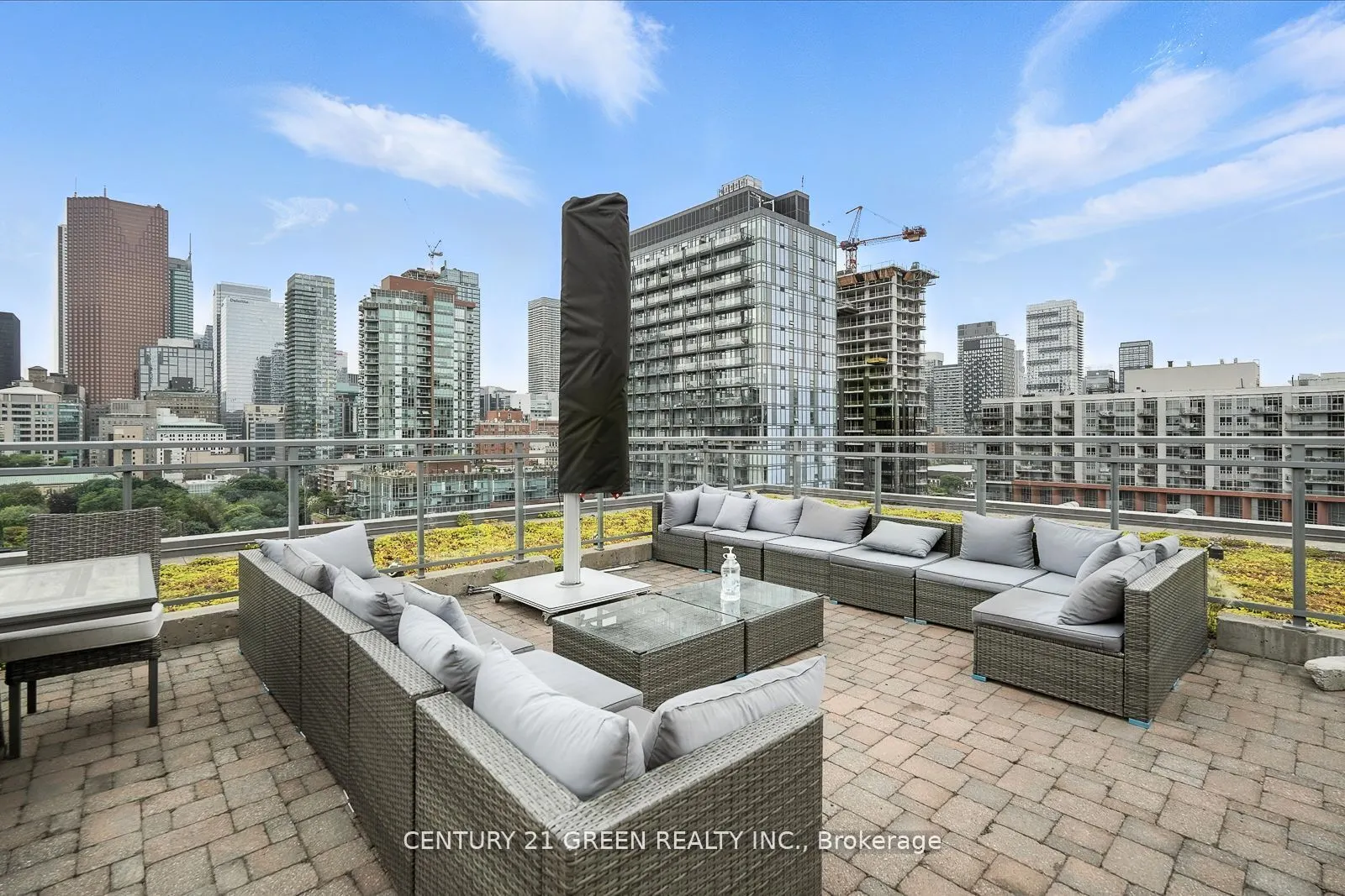 205 Frederick Street, #508