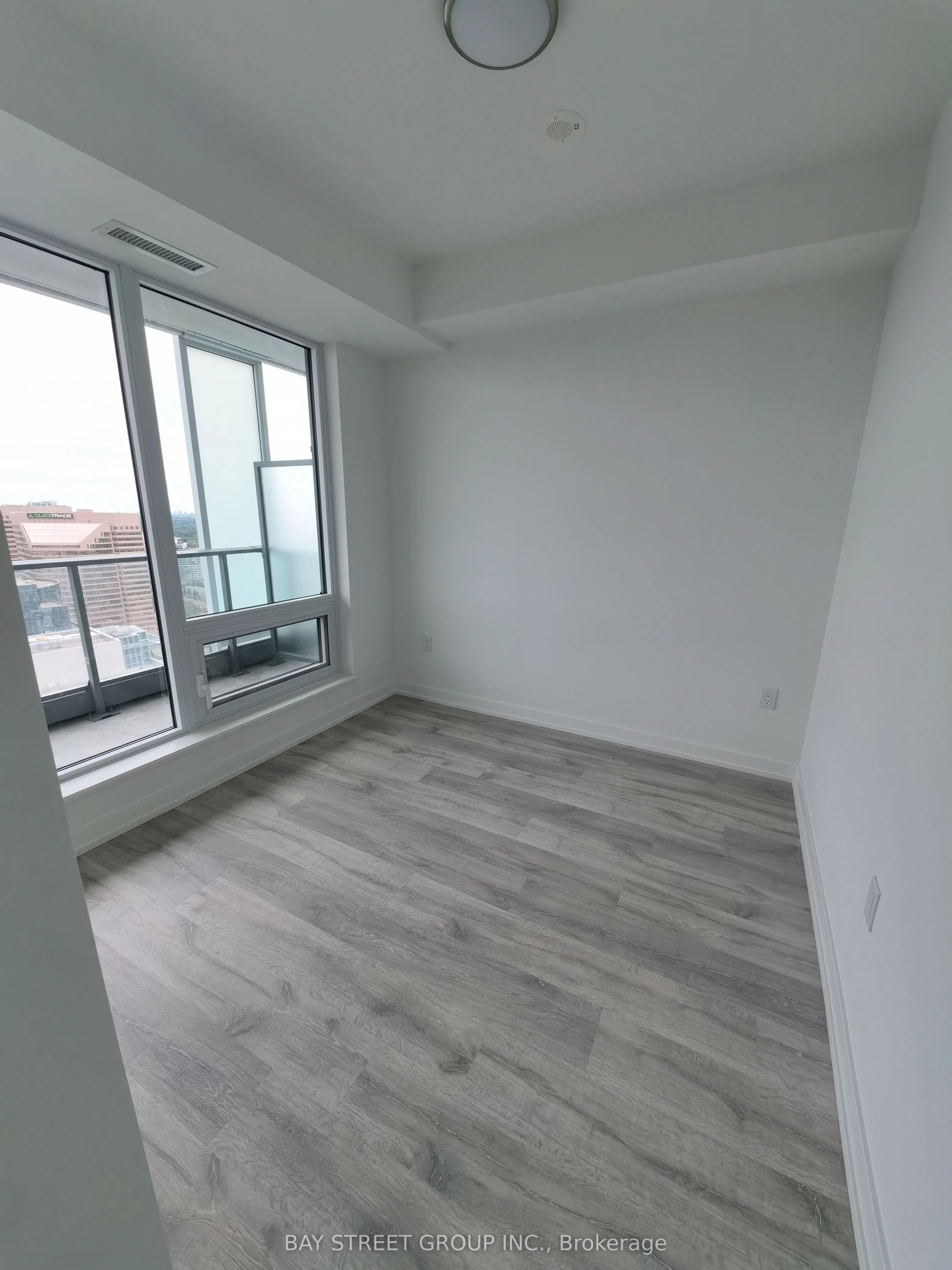 8 Olympic Garden Drive, #3203