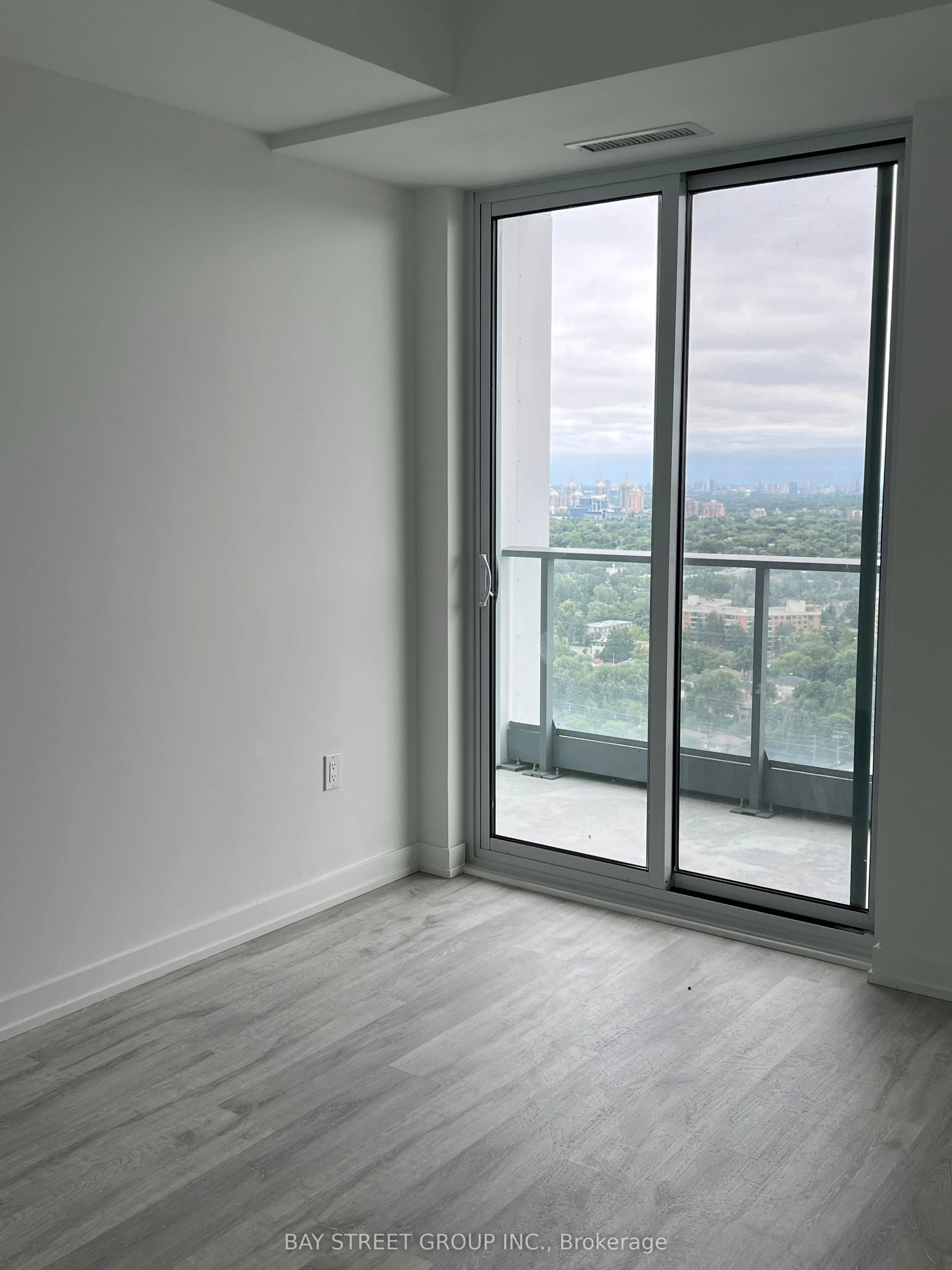 8 Olympic Garden Drive, #3203