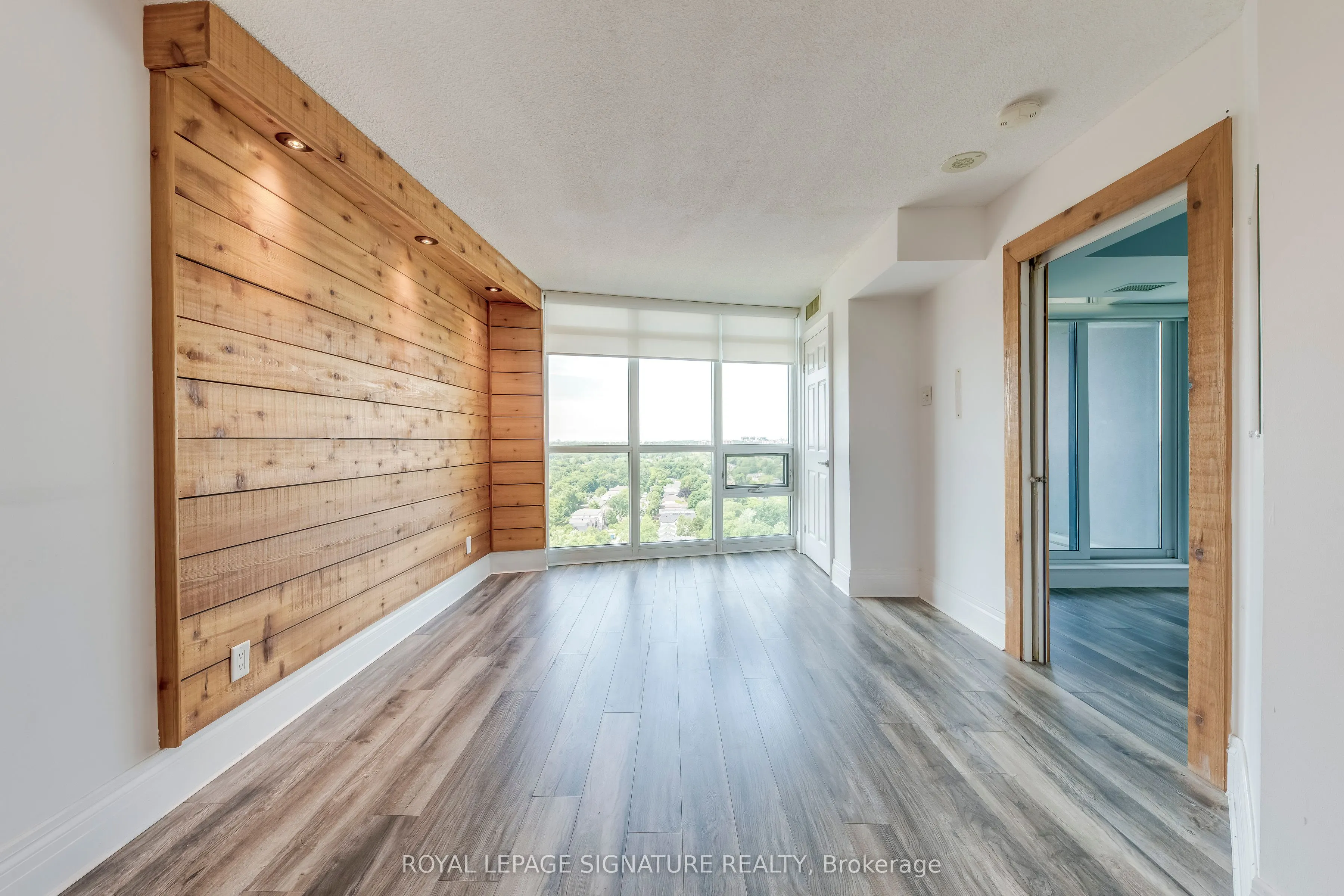 28 Harrison Garden Boulevard, #2107