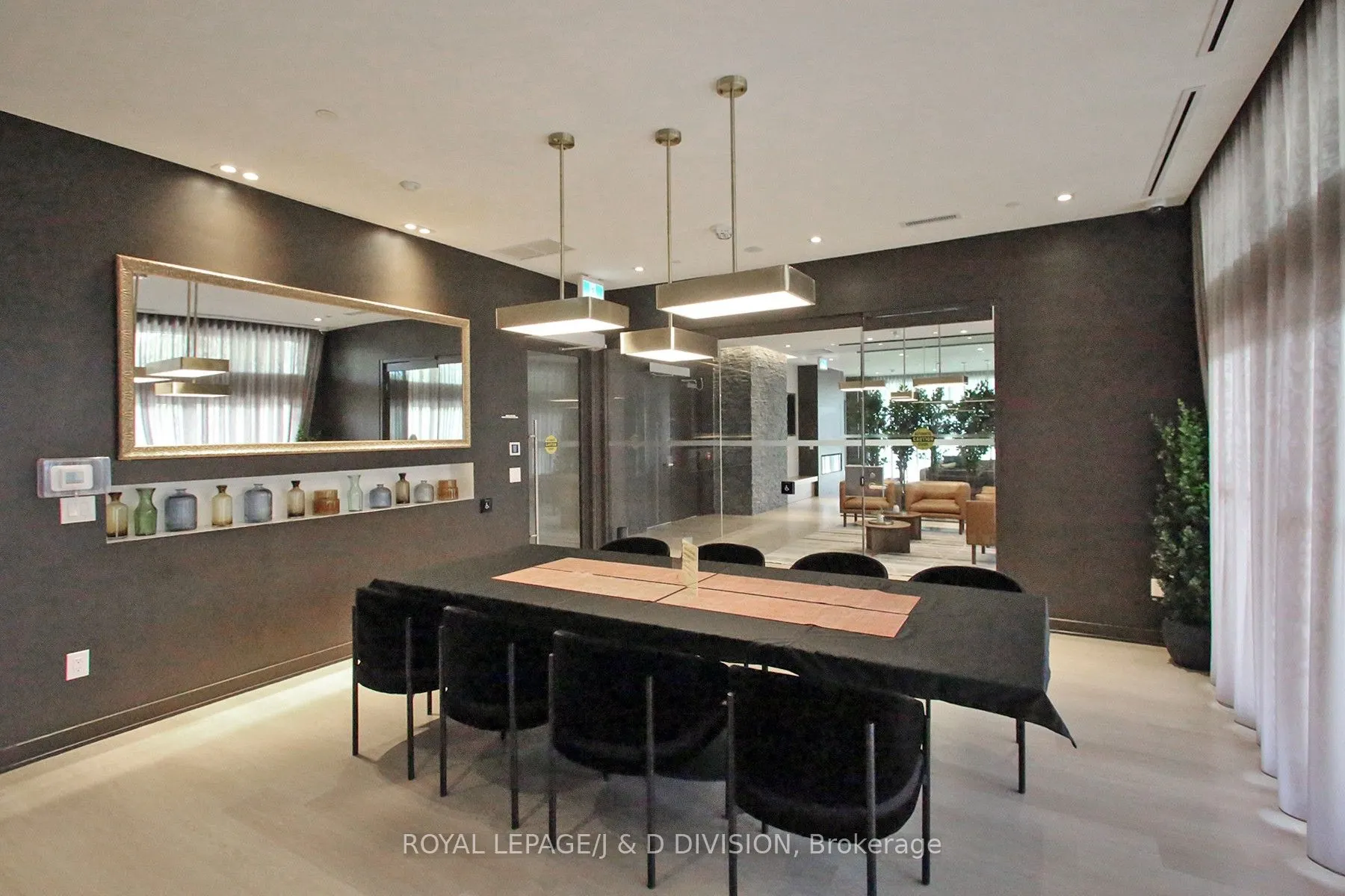10 Deerlick Court, #305