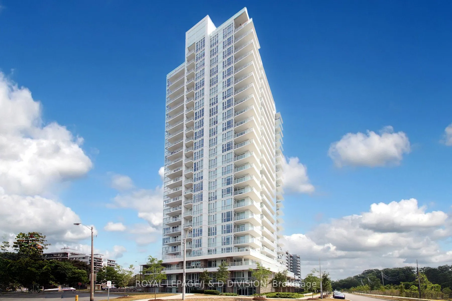 10 Deerlick Court, #305
