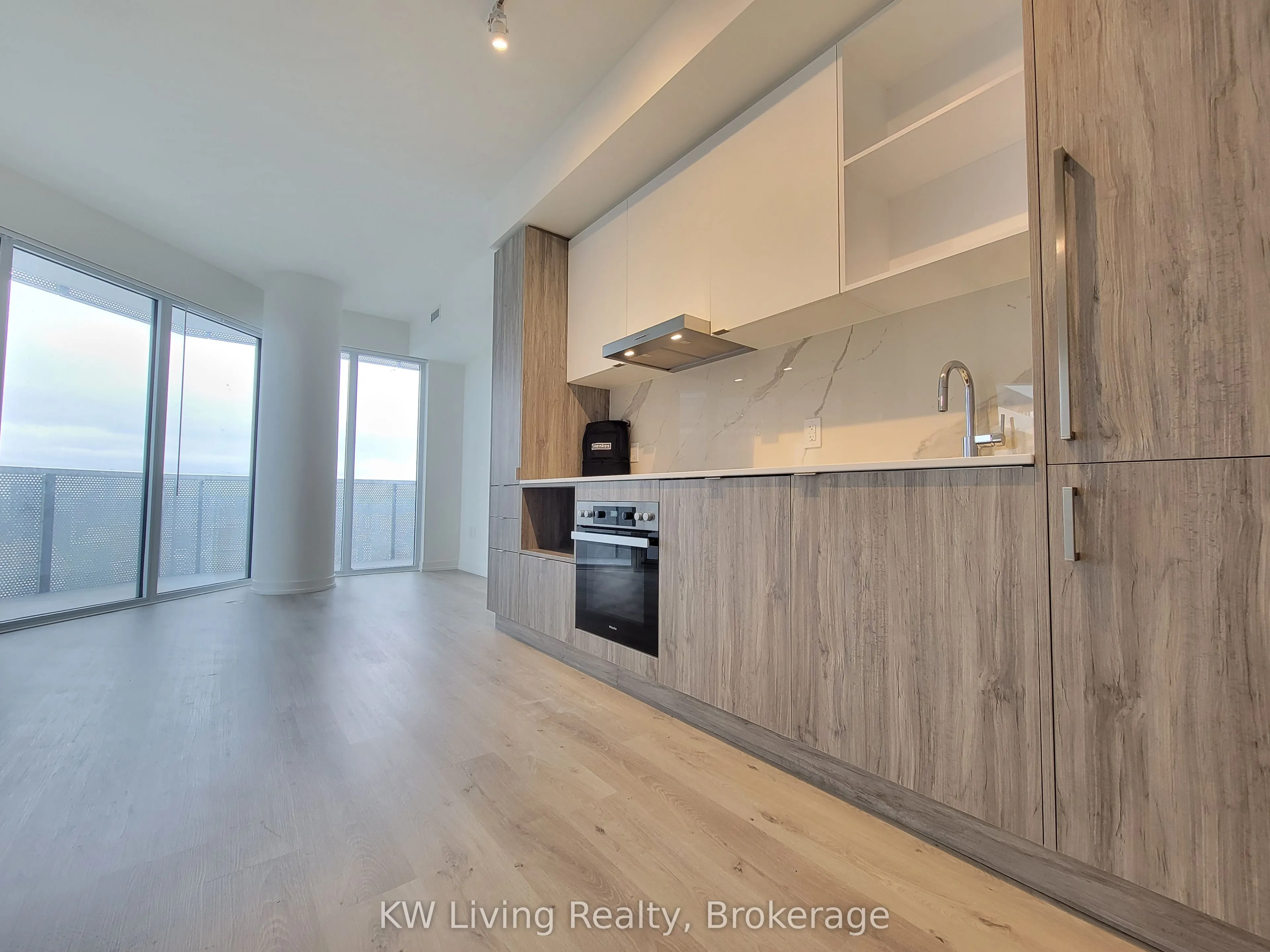 138 Downes Street, #7112