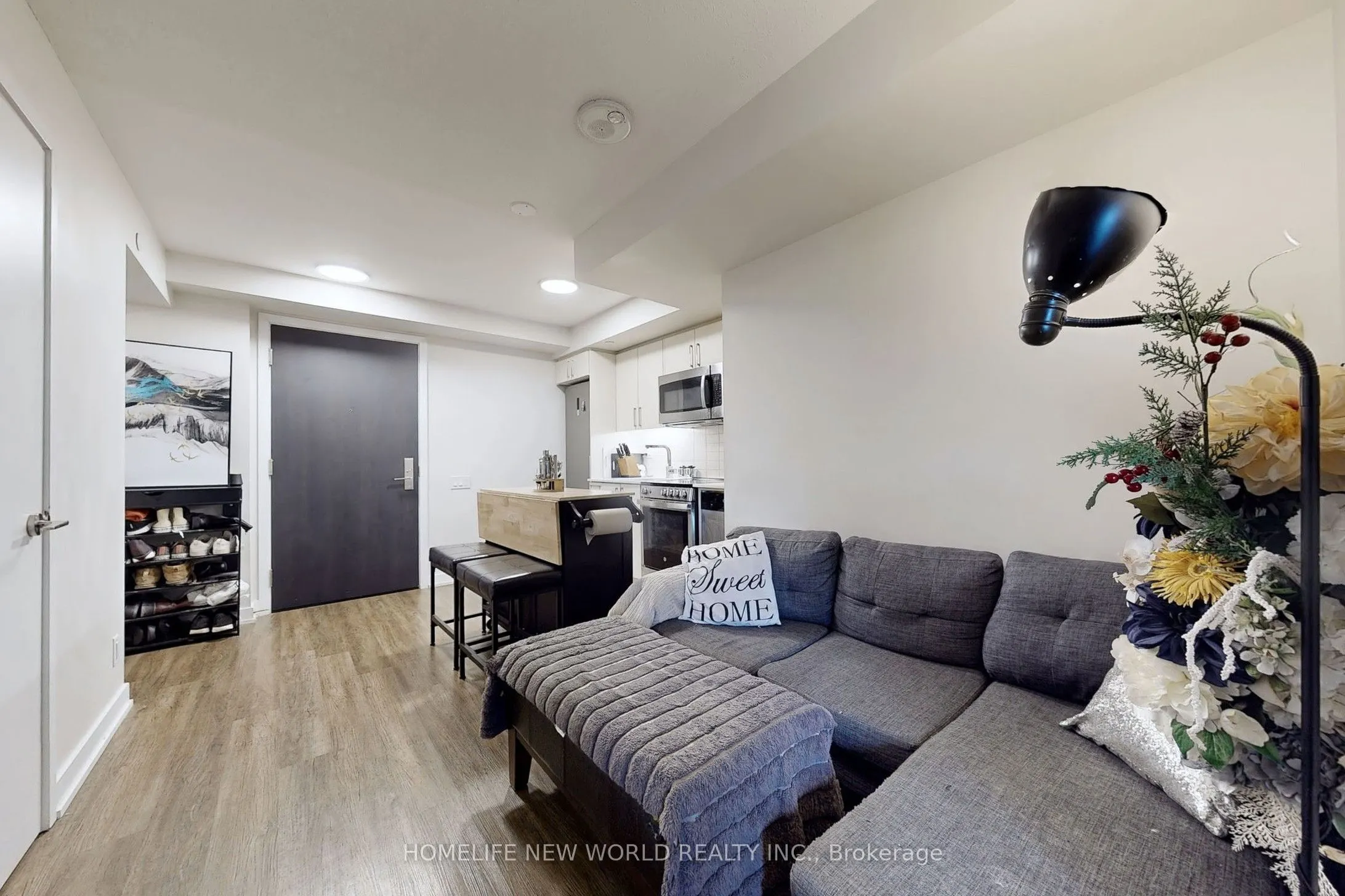 38 Monte Kwinter Court, #601