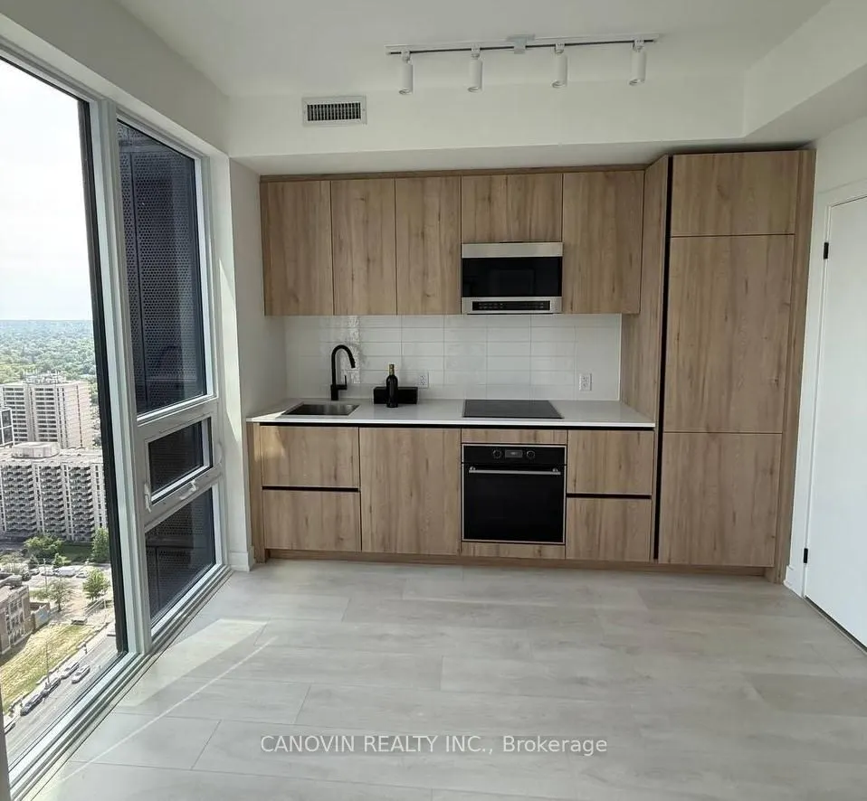 117 Broadway Avenue, #3210