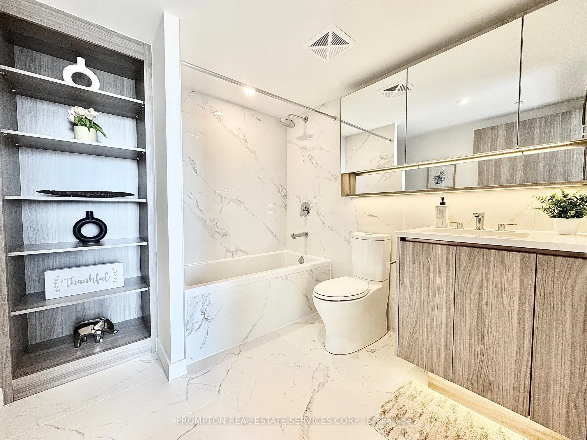 38 Widmer Street, #3111