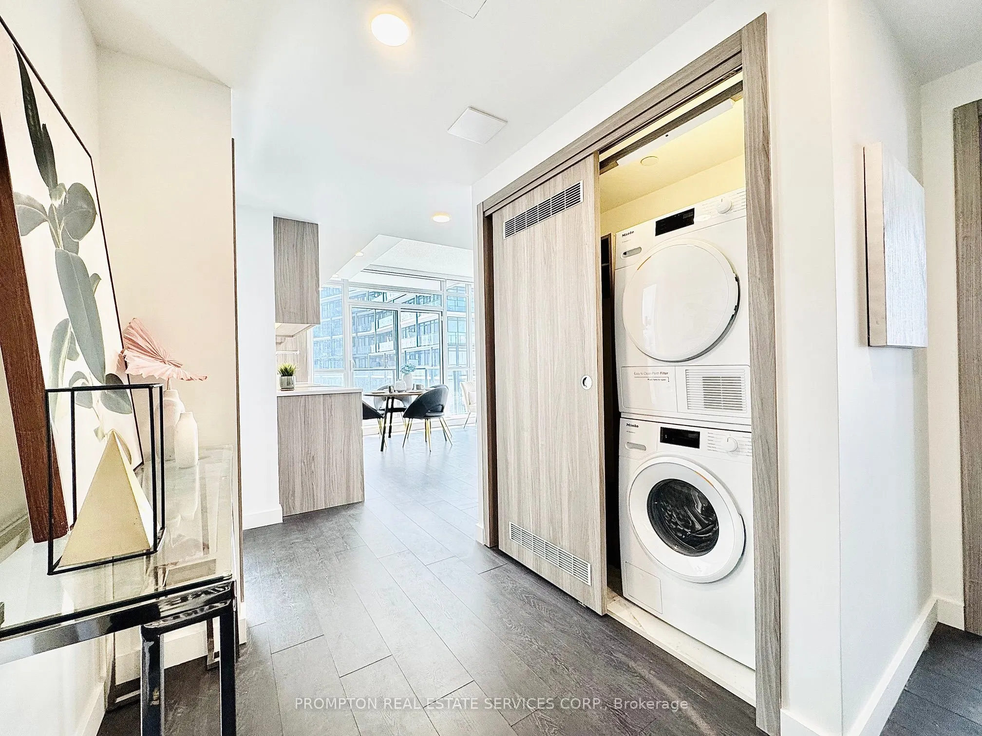 38 Widmer Street, #3111