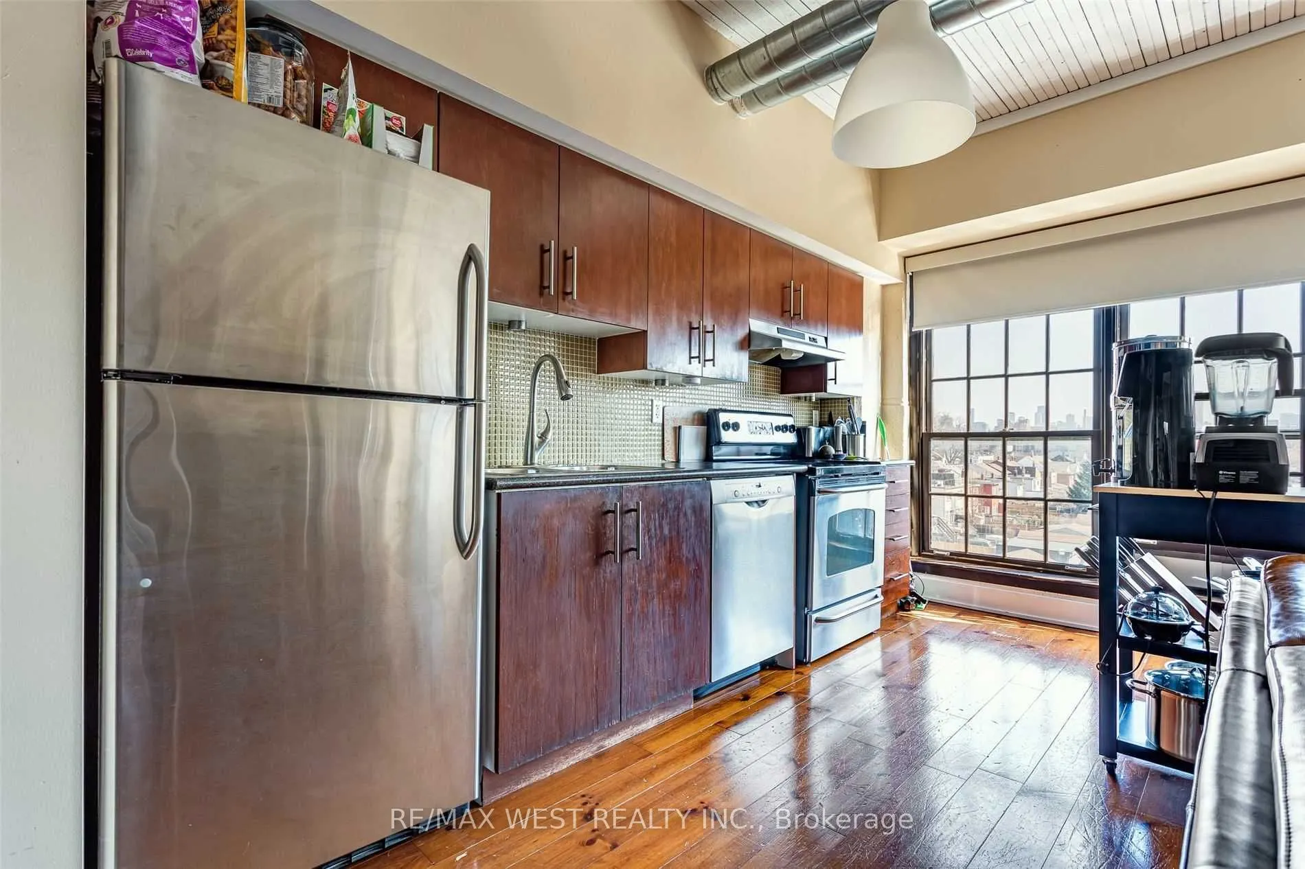 183 Dovercourt Road, #414