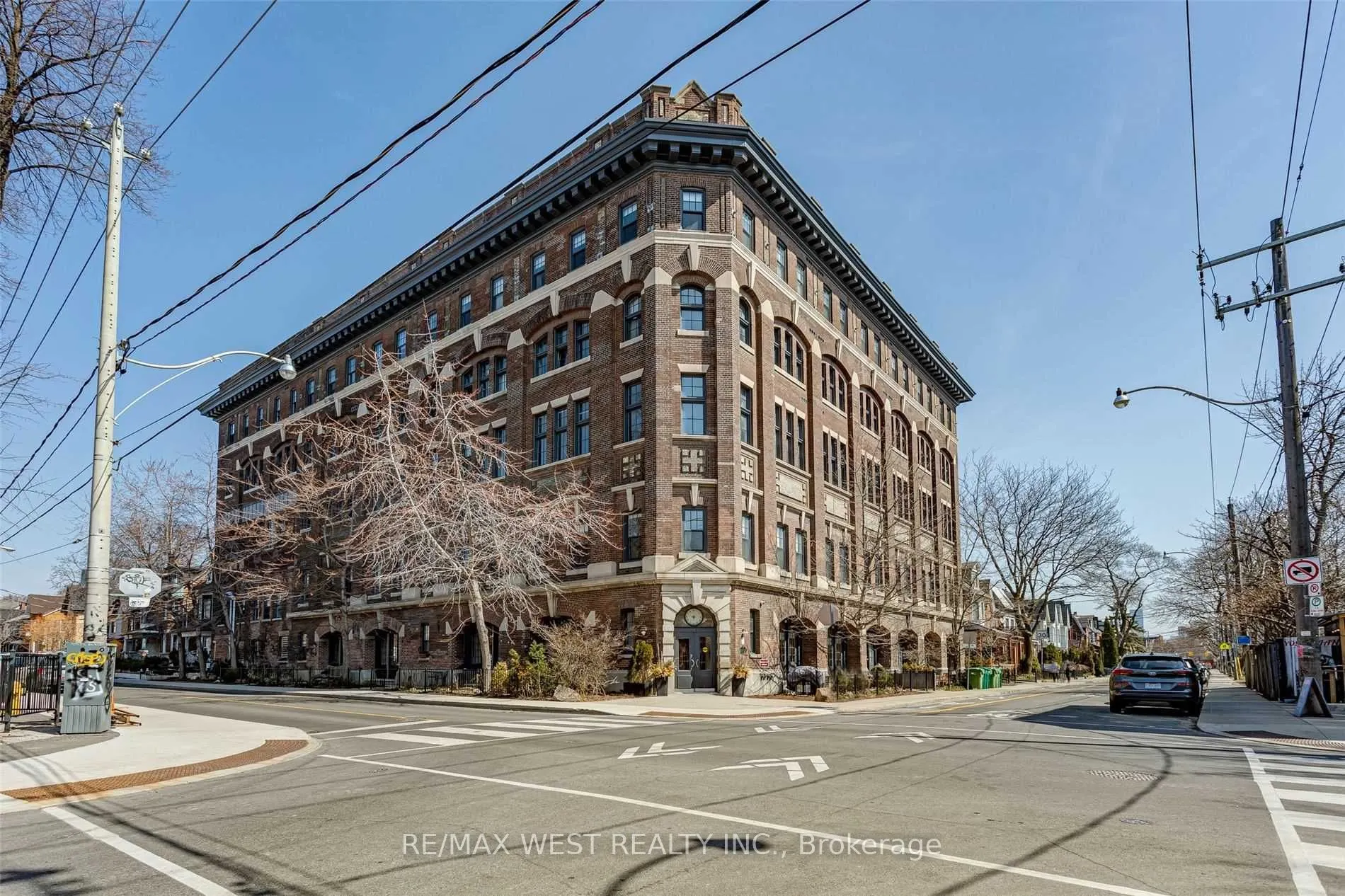 183 Dovercourt Road, #414