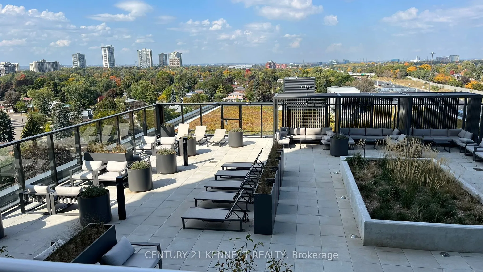 188 Fairview Mall Drive, #1005
