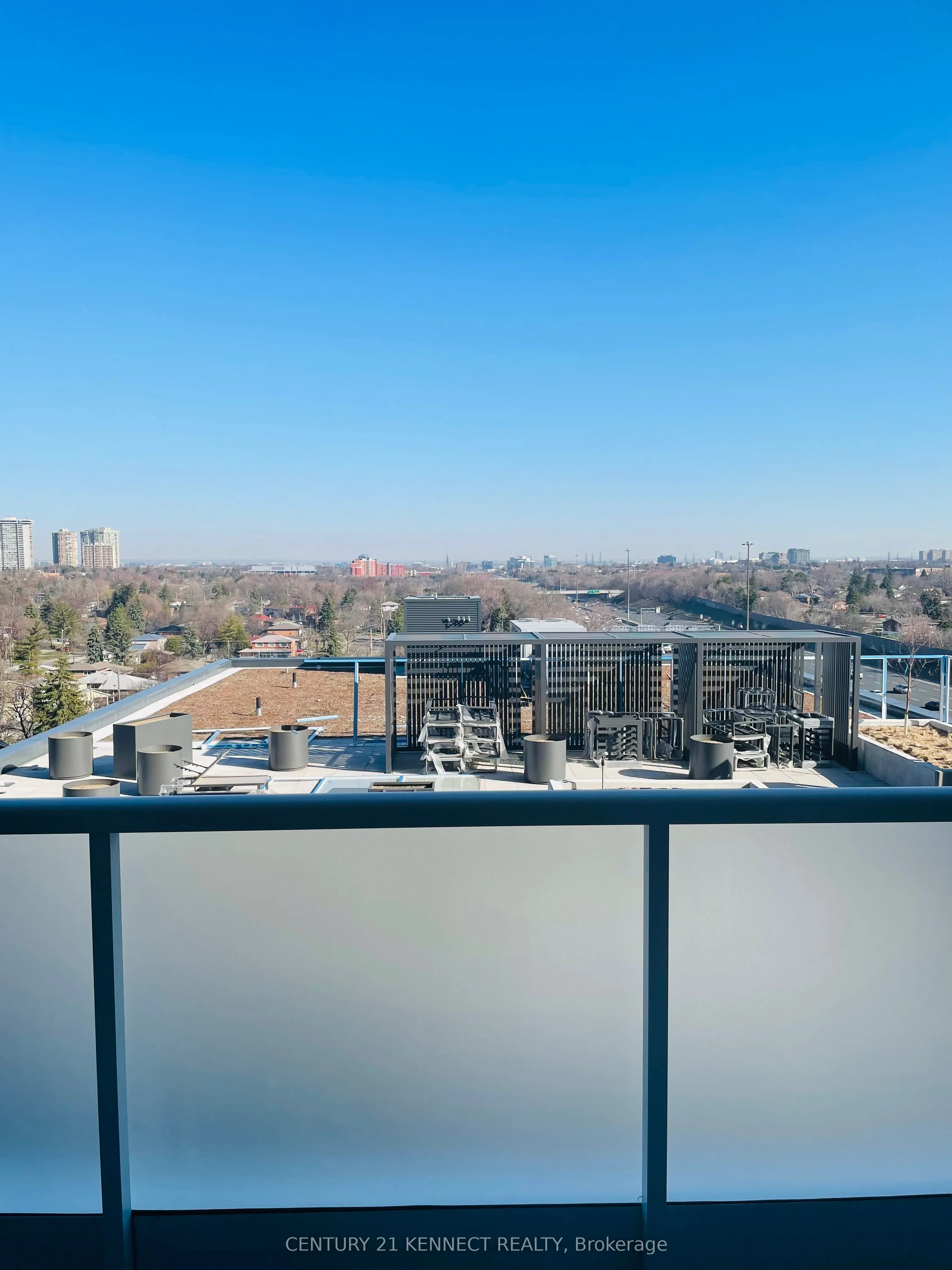 188 Fairview Mall Drive, #1005