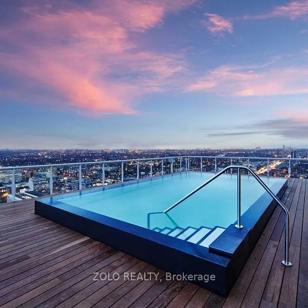 11 Charlotte Street, #1107