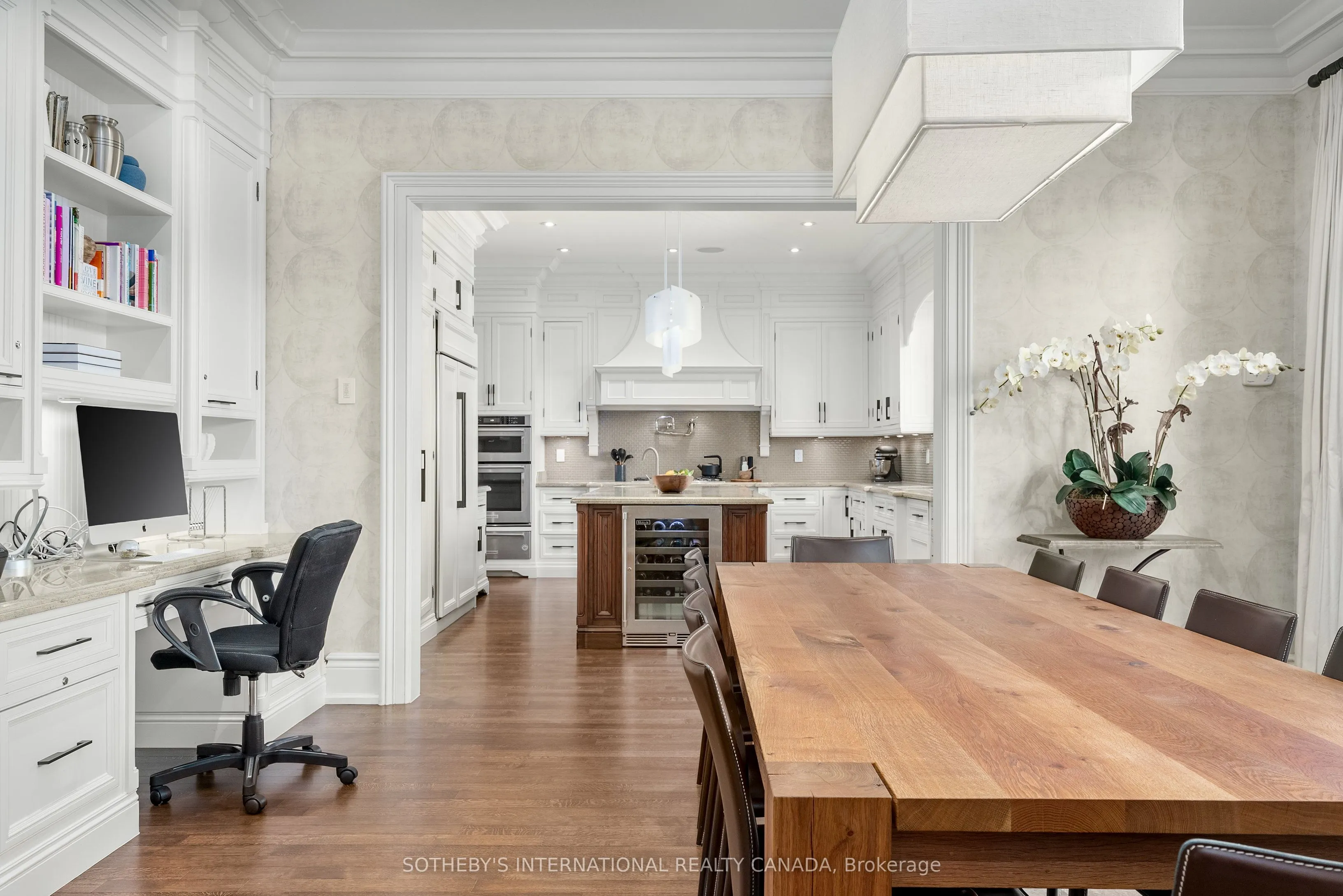 6 Bayview Wood