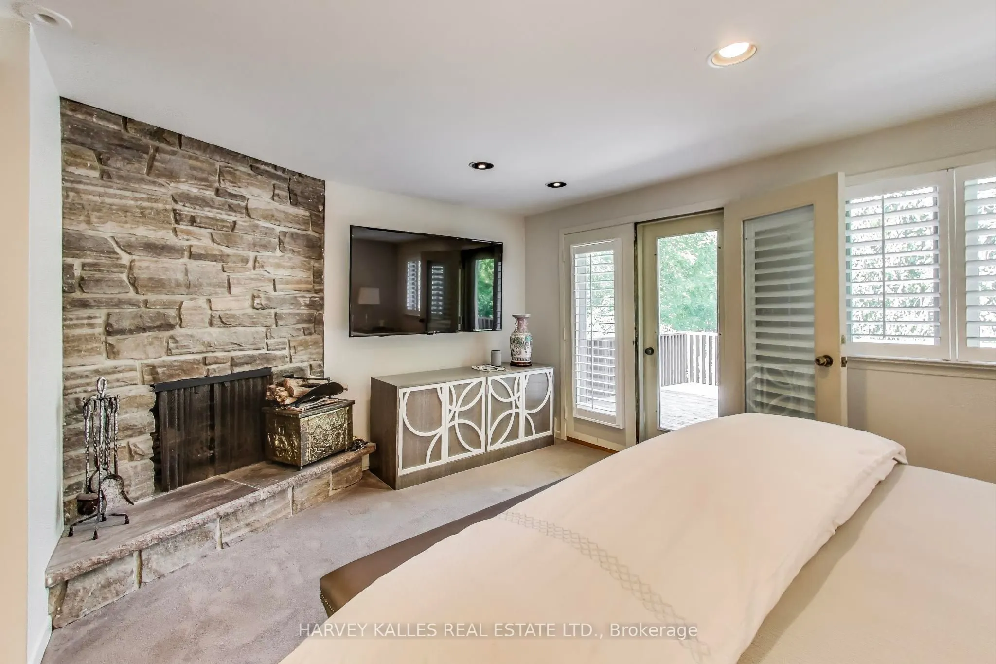 103 Vesta Drive