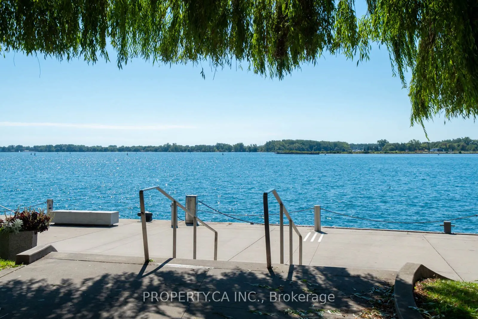 401 Queens Quay W, #310
