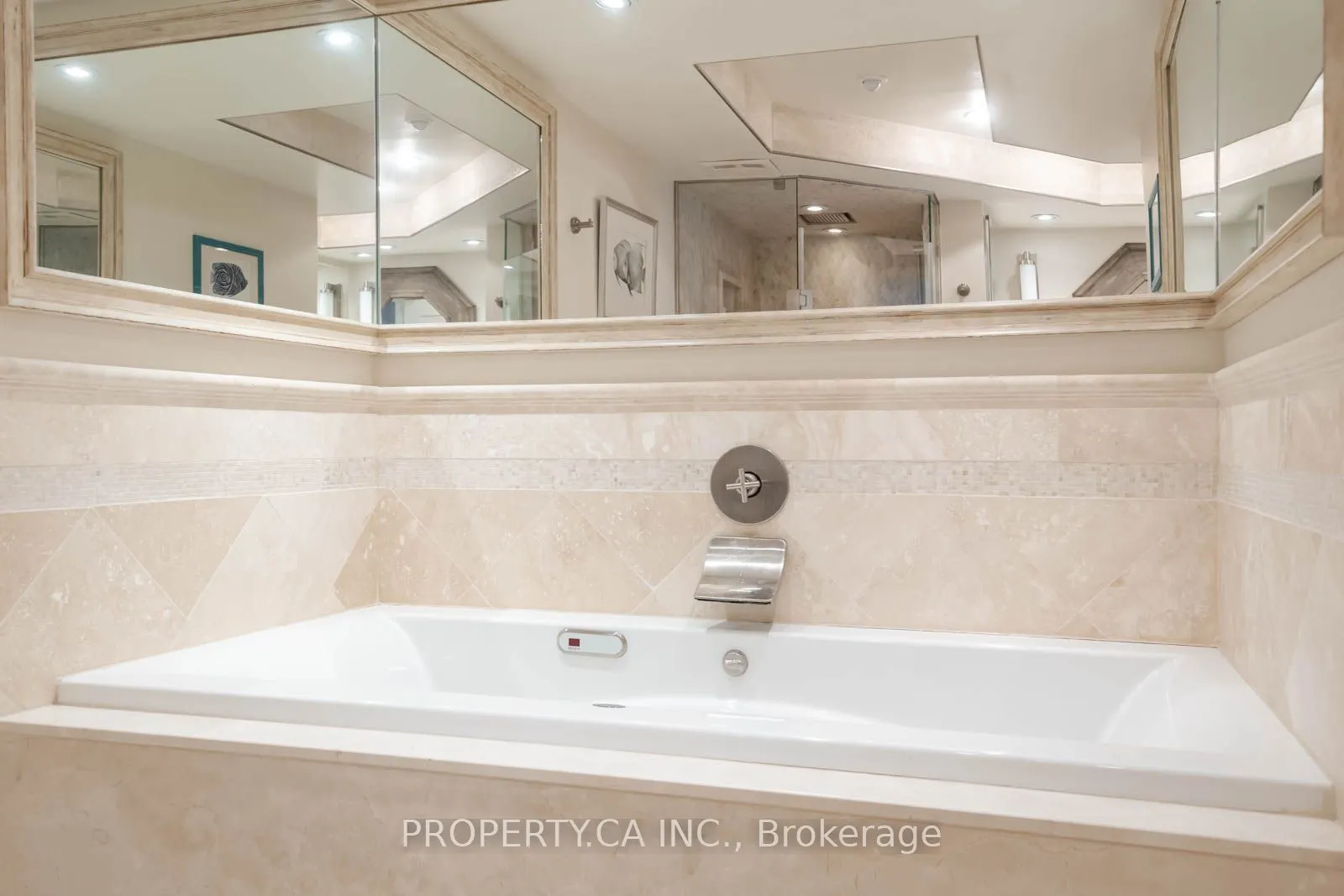 401 Queens Quay W, #310