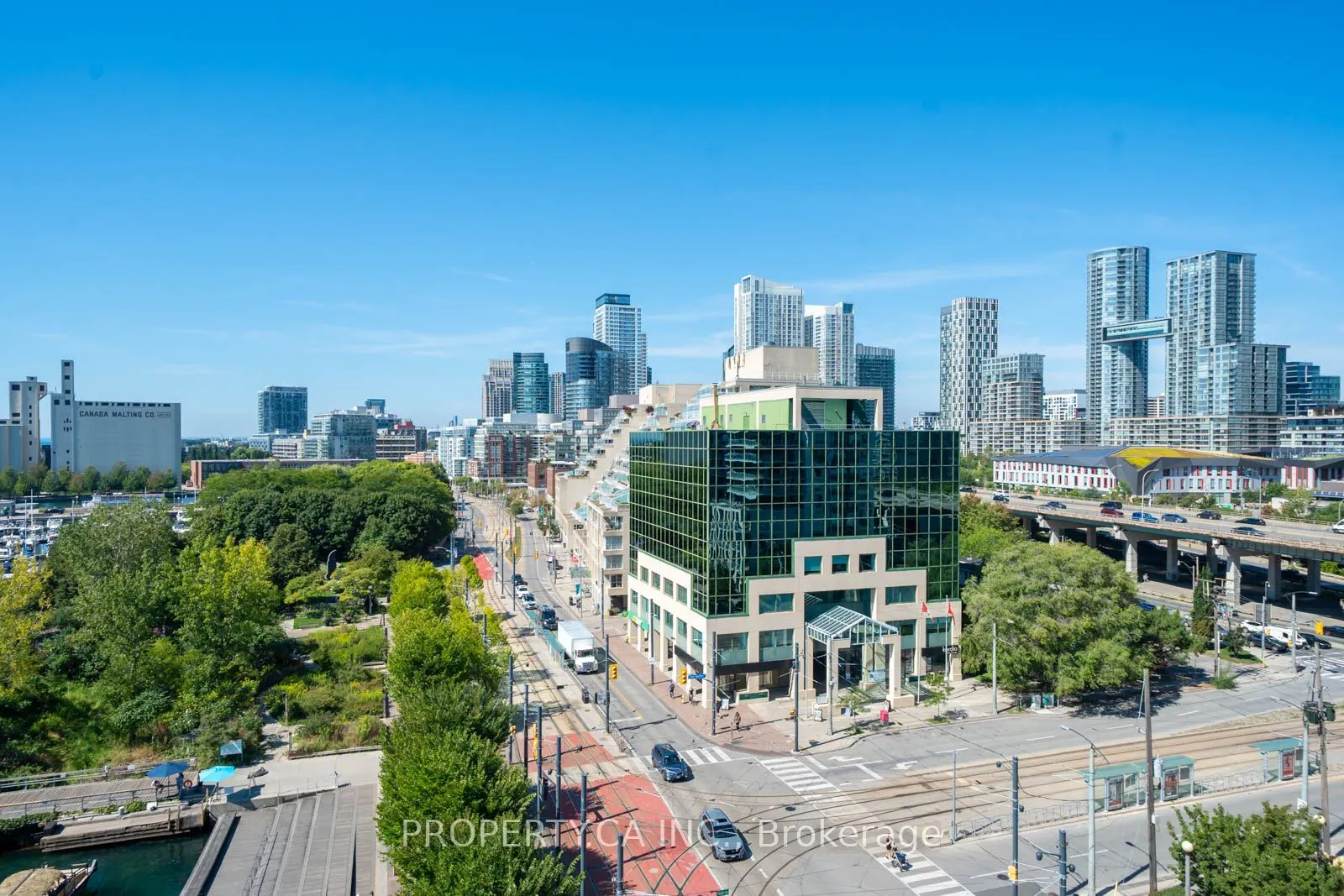 401 Queens Quay W, #310