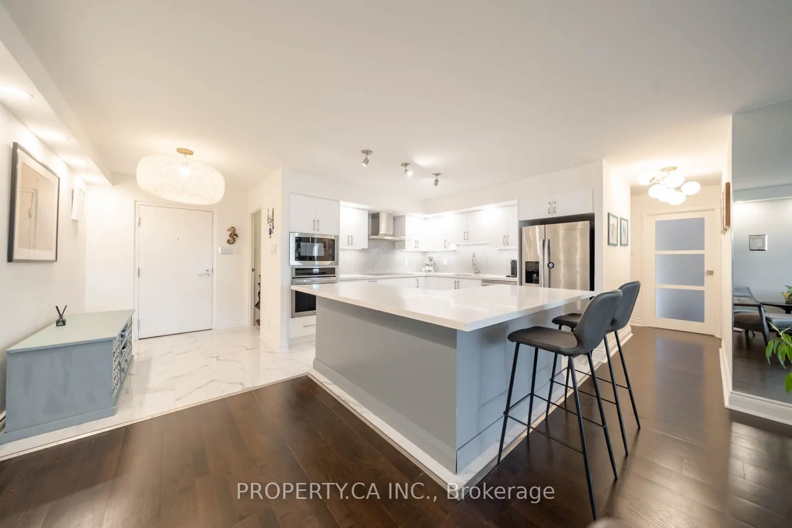 401 Queens Quay W, #310
