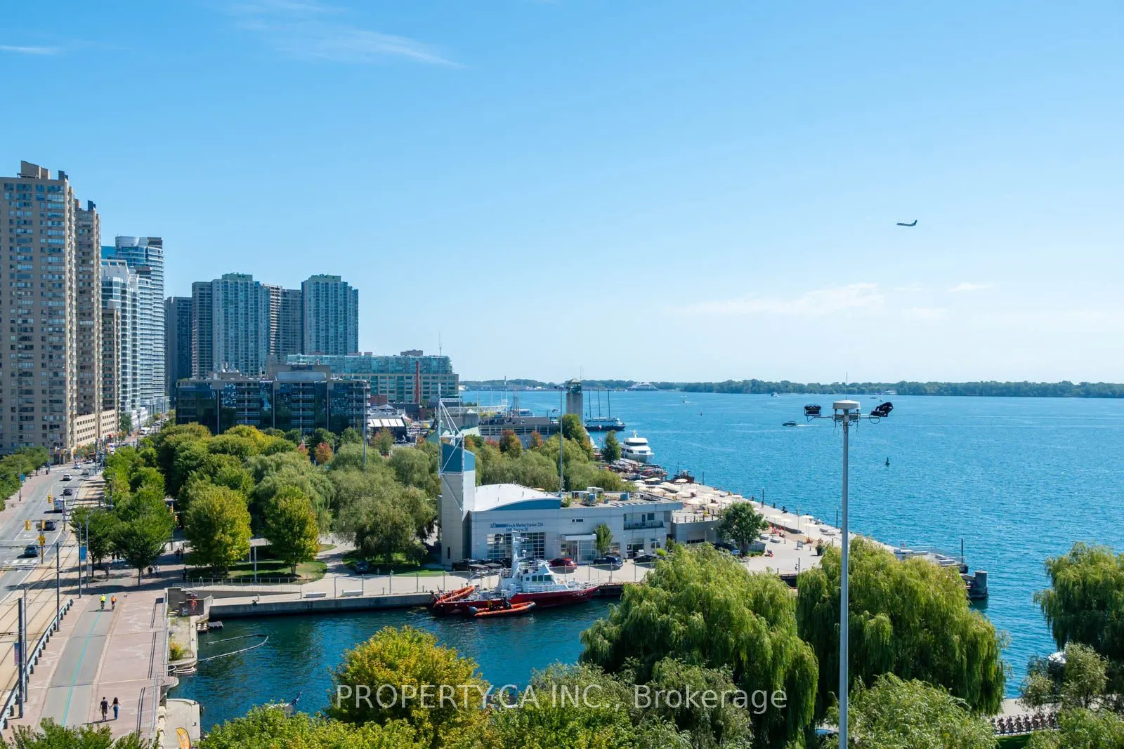 401 Queens Quay W, #310
