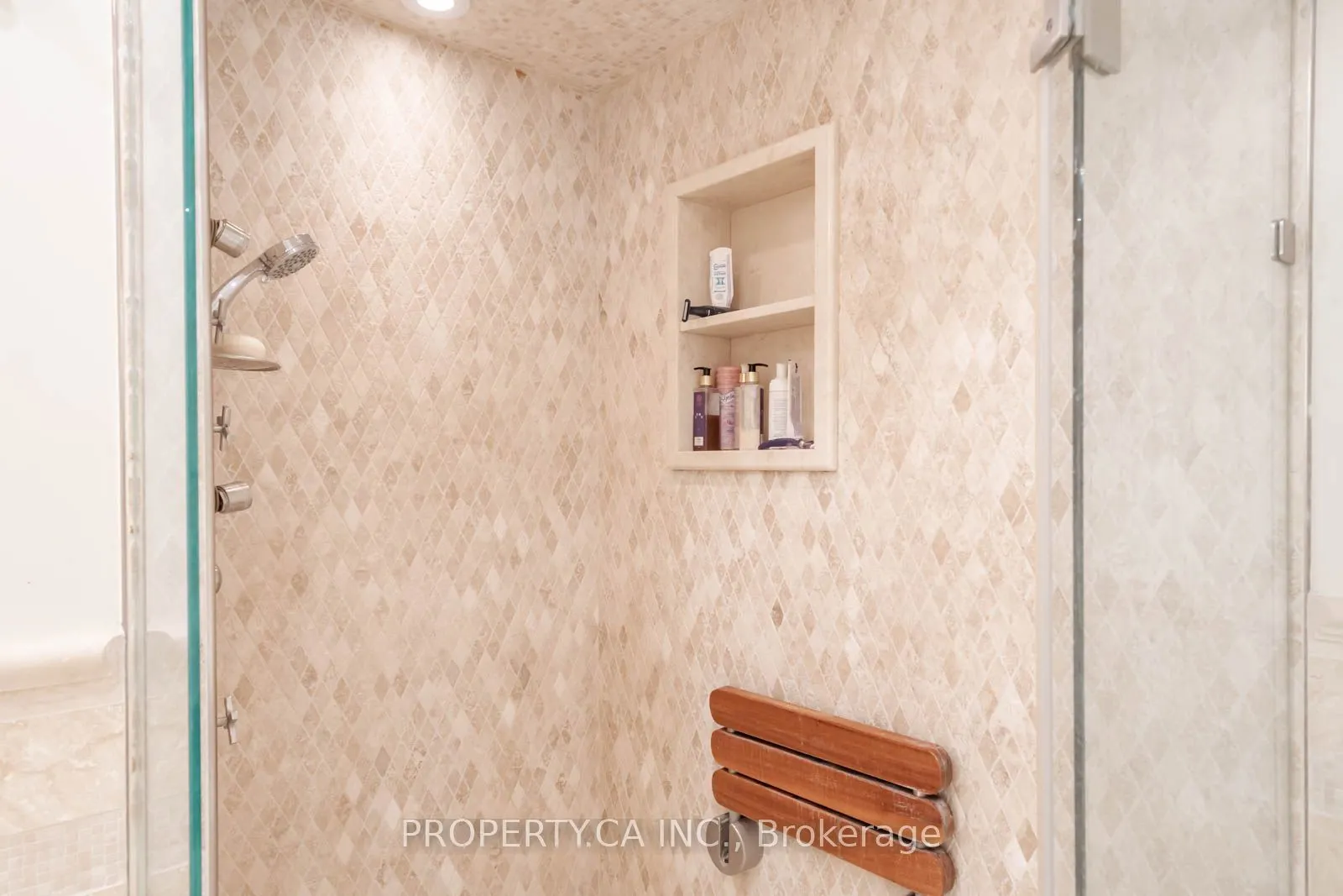 401 Queens Quay W, #310