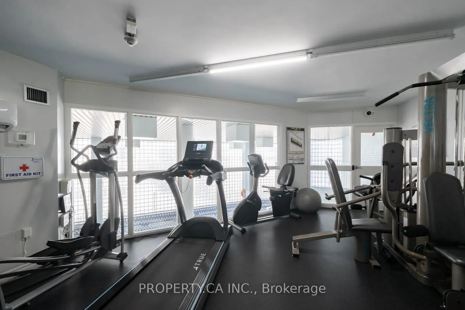 401 Queens Quay W, #310