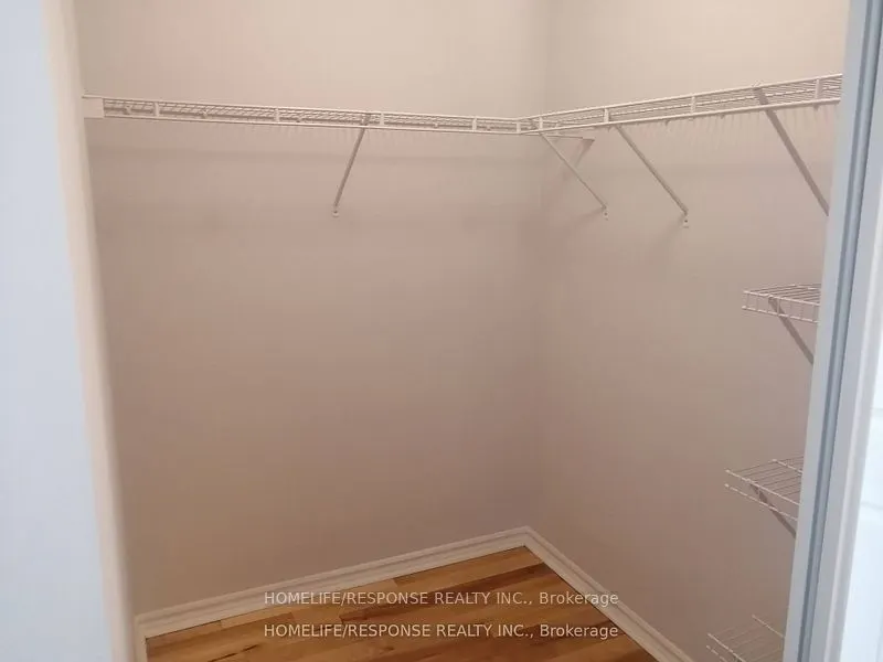 1720 EGLINTON Avenue E, #LPH8