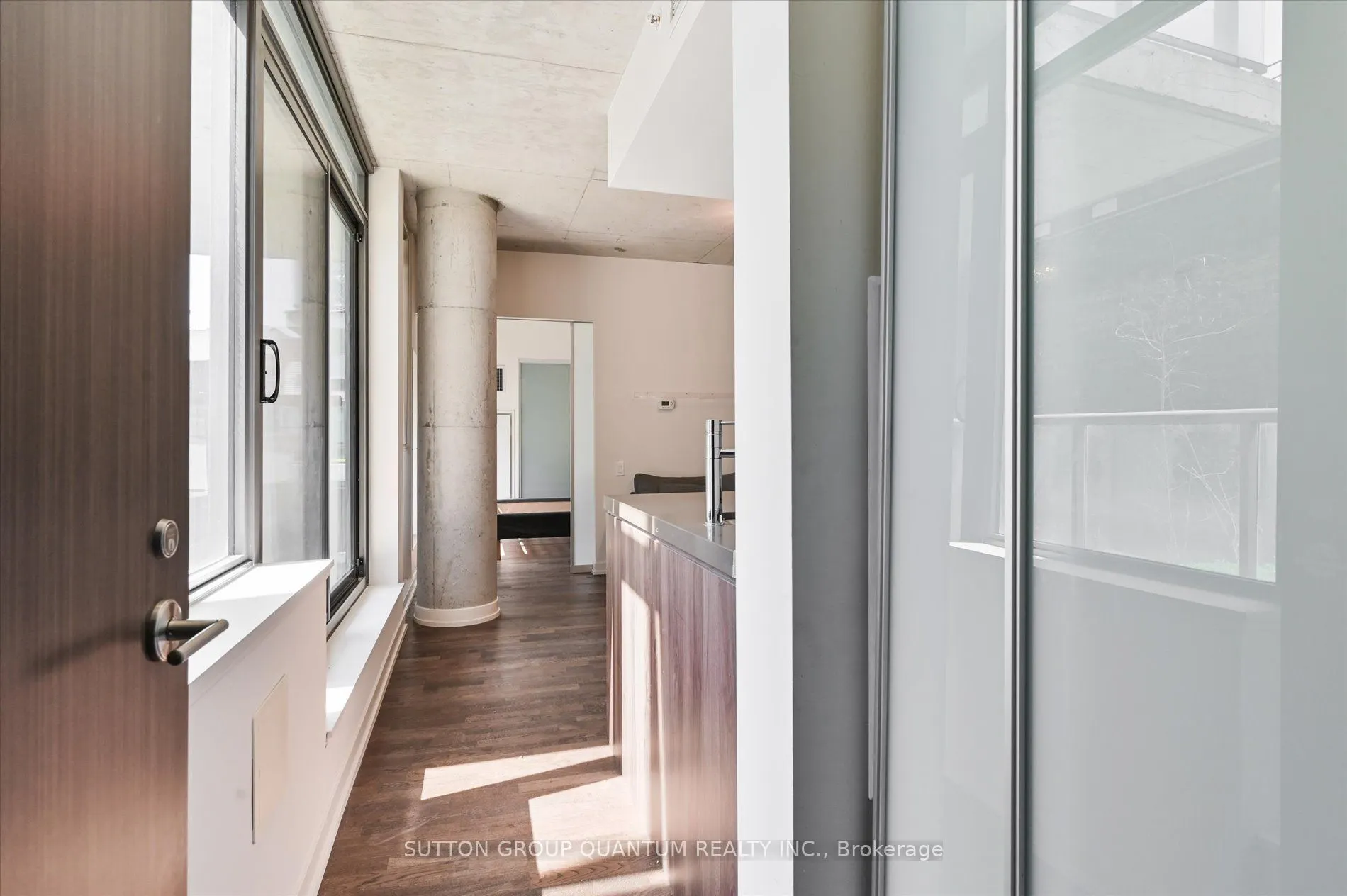 461 ADELAIDE Street W, #340