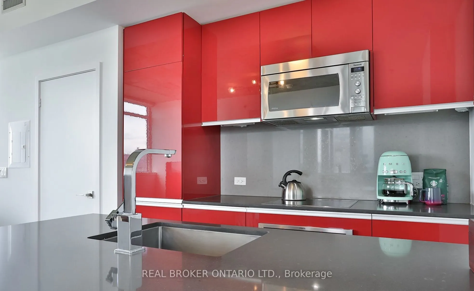 20 Minowan Miikan Lane, #1021