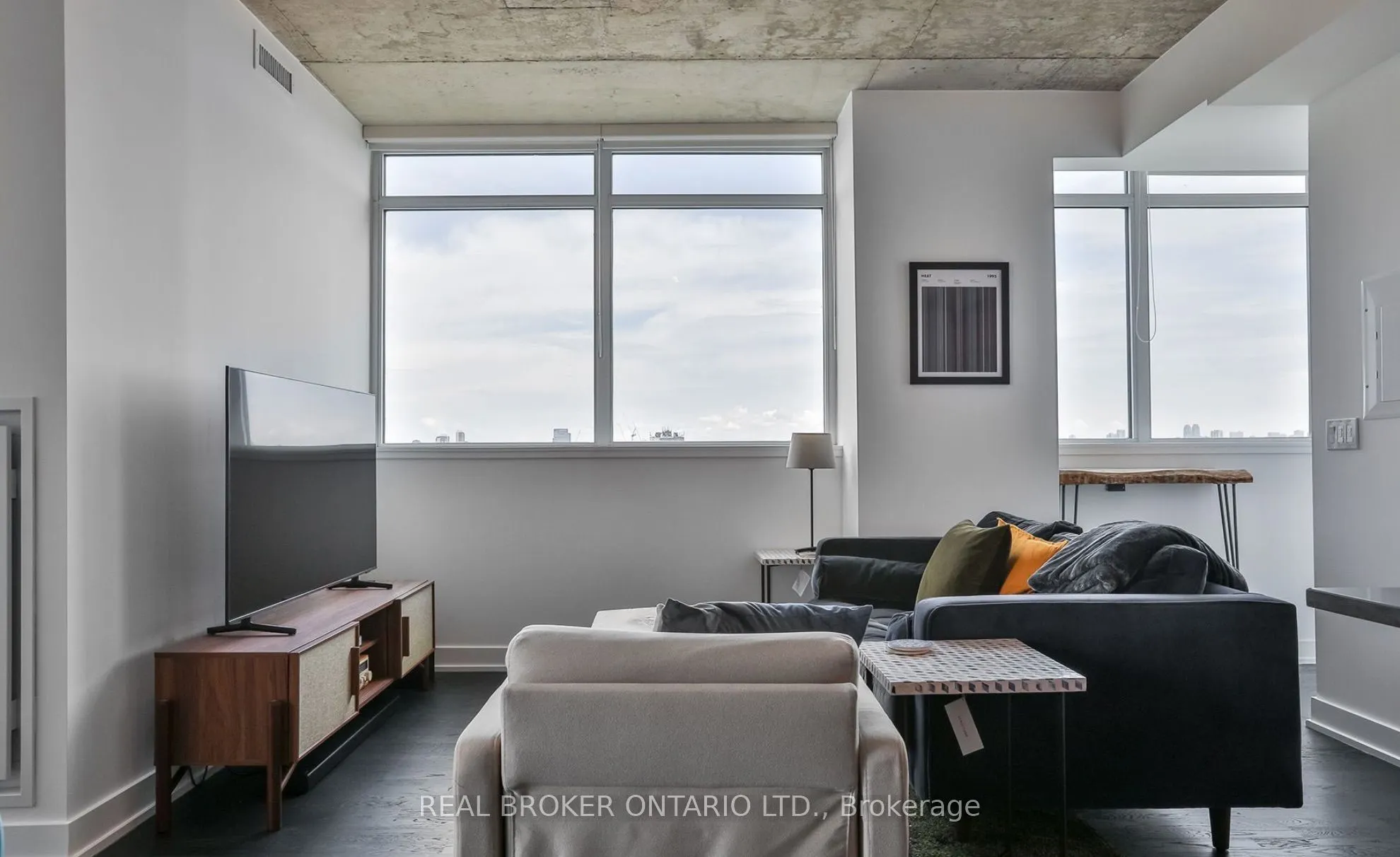 20 Minowan Miikan Lane, #1021